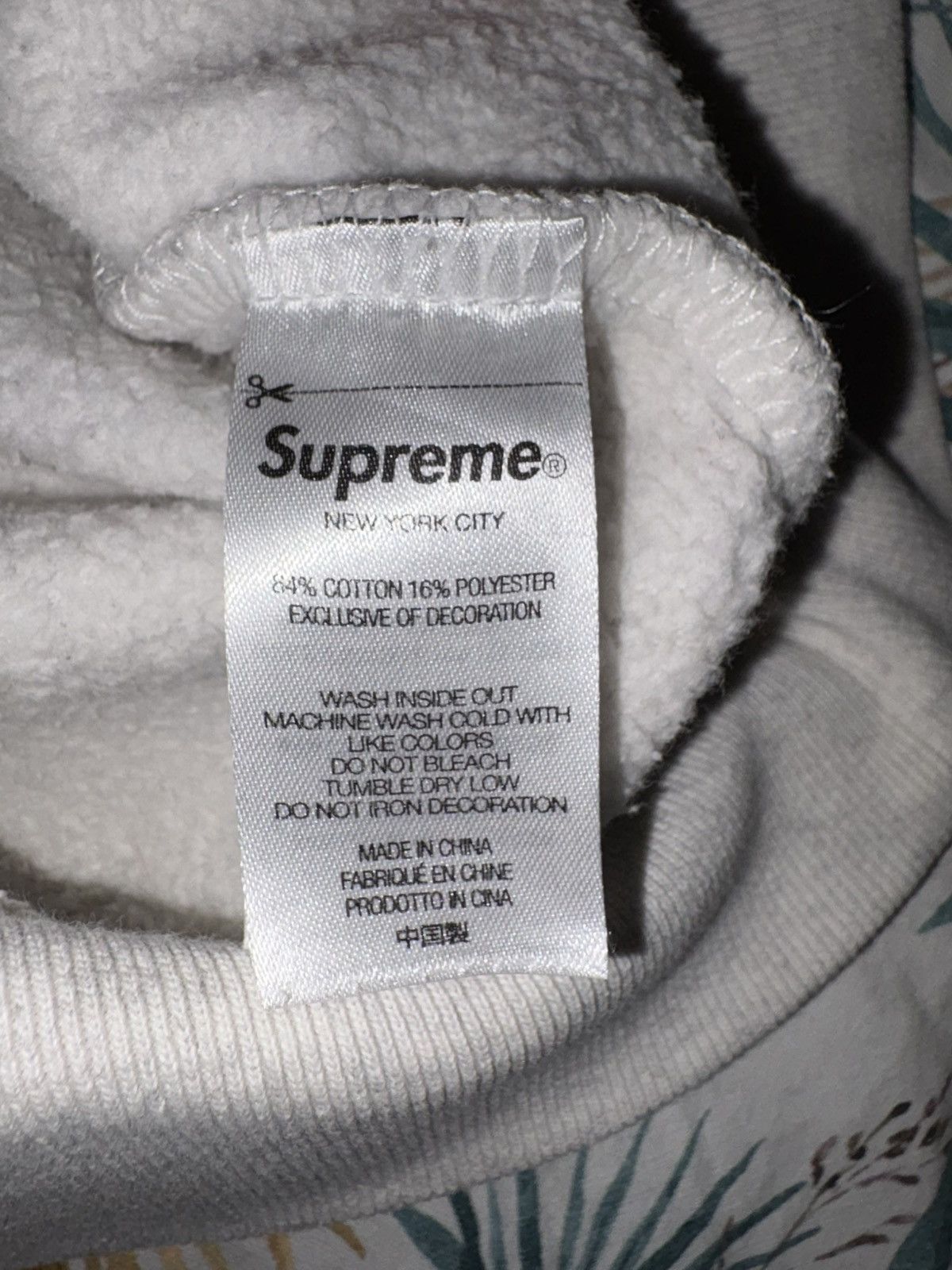 Supreme Supreme Team Chenille Hooded Sweatshirt (SIZE M) Size US M / EU 48-50 / 2 - 3 Thumbnail