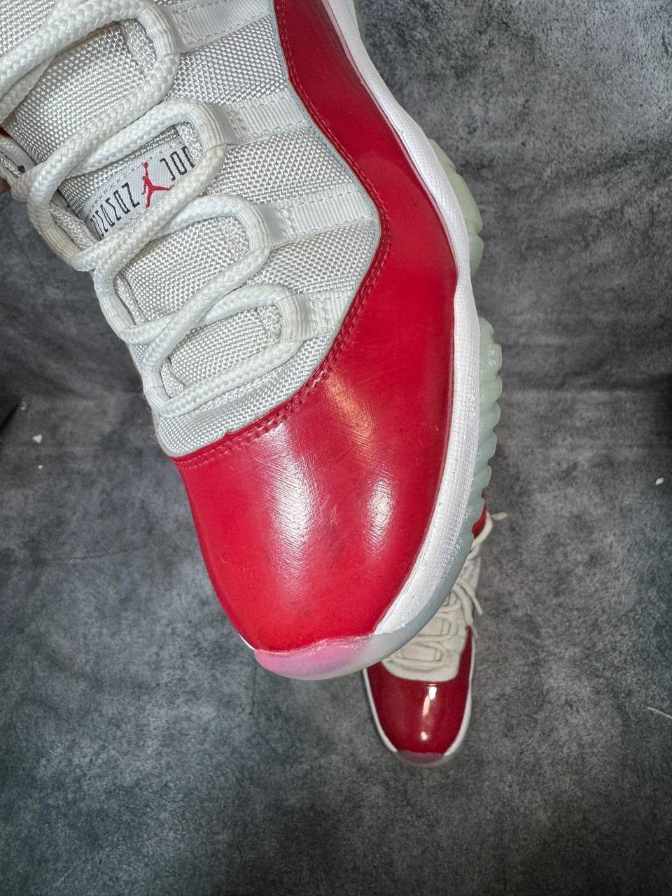 Jordan Brand Size 10 | Jordan 11 Cherry No Box | Pre-Owned Size US 10 / EU 43 - 8 Thumbnail