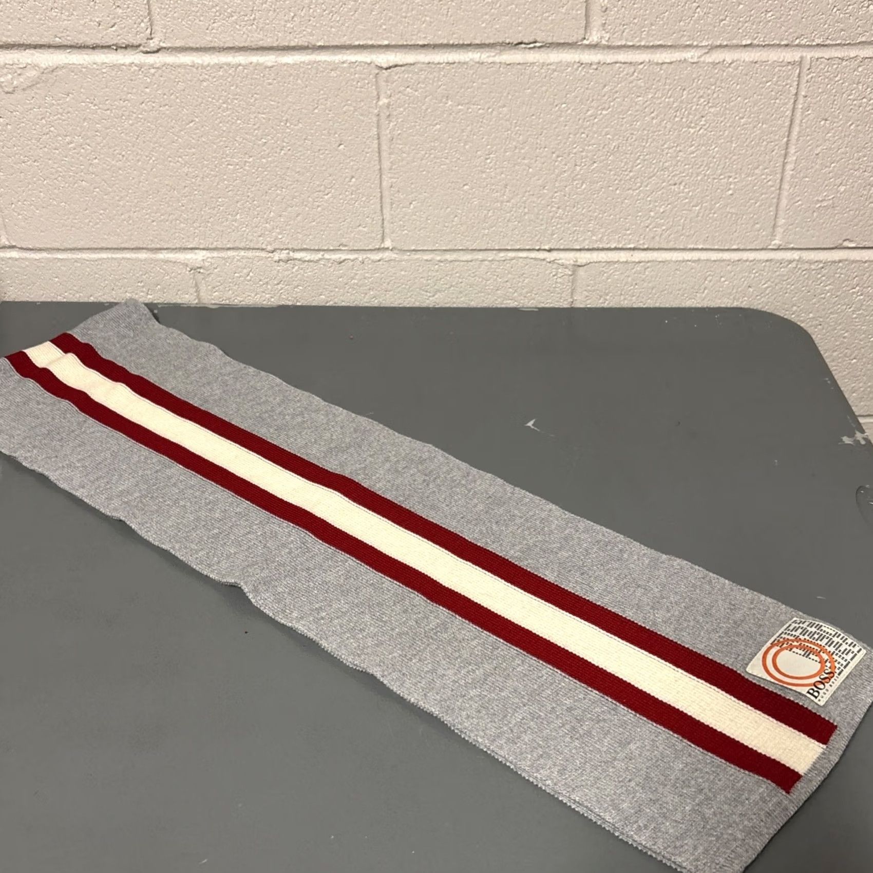 Hugo Boss VINTAGE Boss Hugo Boss Scarf Wool Blend Striped Gray Red White Mens Size ONE SIZE - 6 Thumbnail