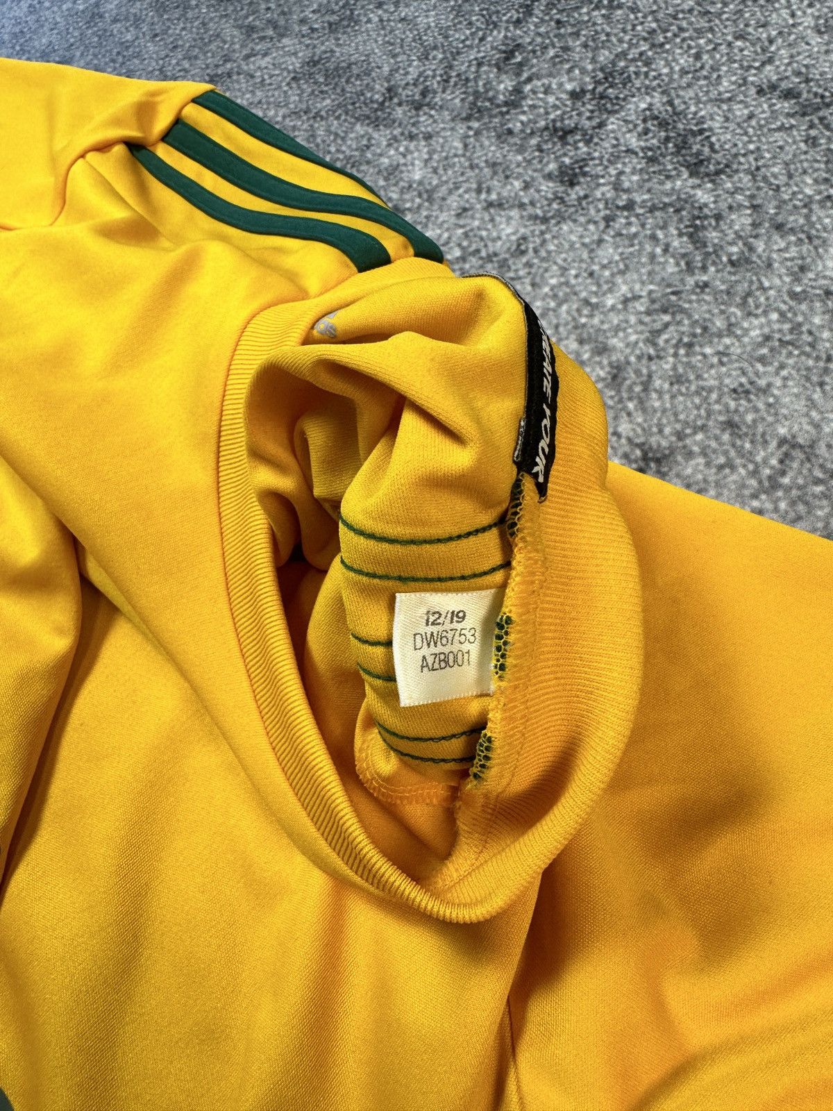 Adidas × Vintage Adidas Outlaws Cricket Jersey Sportswear M Casual 19/20 Size US M / EU 48-50 / 2 - 5 Thumbnail