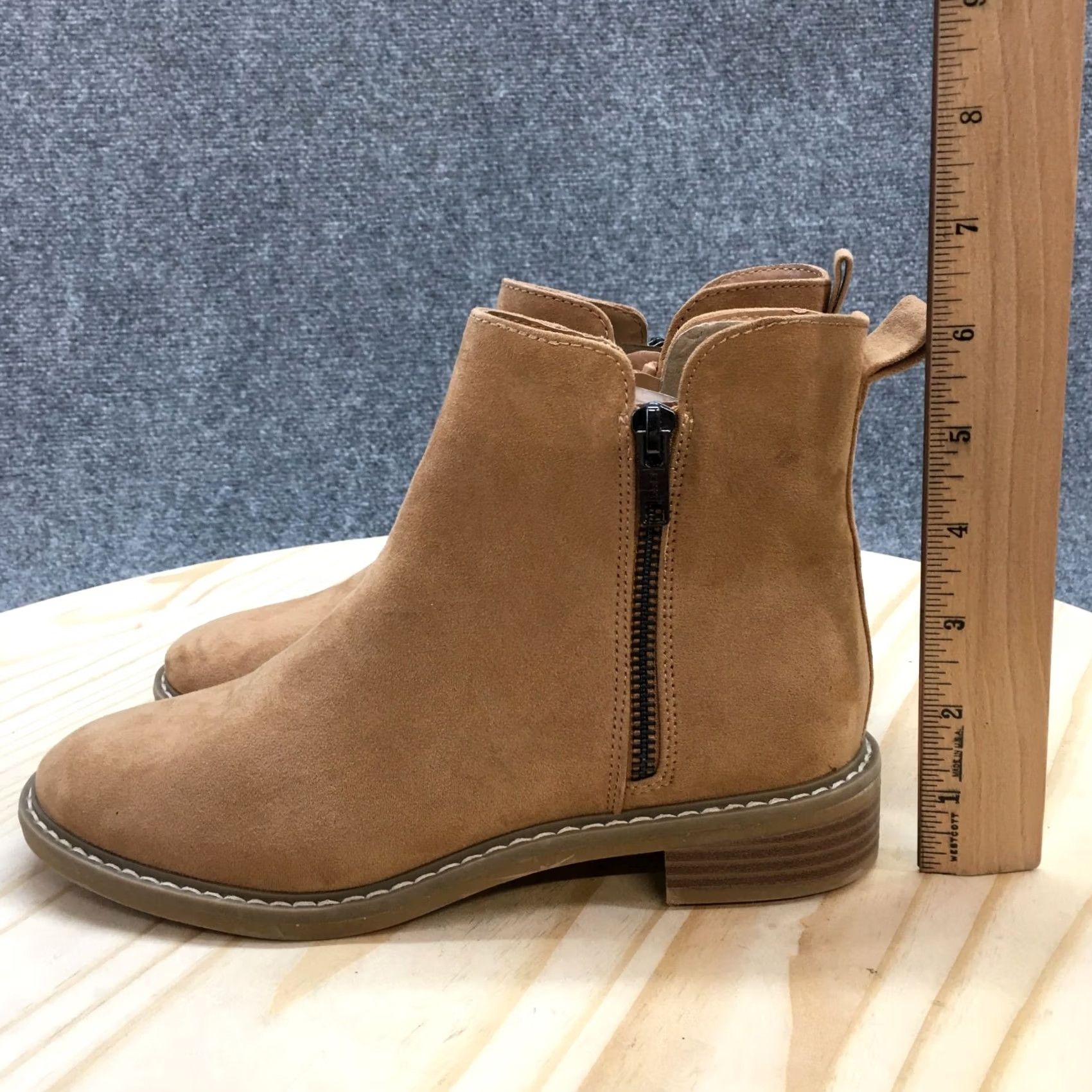 Vintage Universal Thread Boots Women Brenna Casual Side Zip Ankle Bootie Brown Fabric Size 6 Womens Size US 6 / IT 36 - 7 Thumbnail