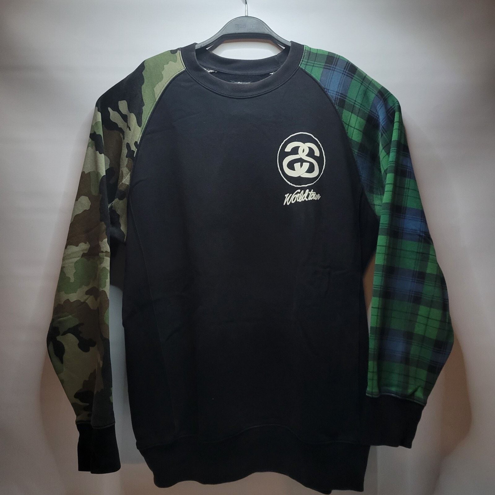 Vintage VINTAGE STUSSY WORLD TOUR 89 BLACK CAMO PLAID SWEATSHIRT L Size US L / EU 52-54 / 3 - 2 Thumbnail