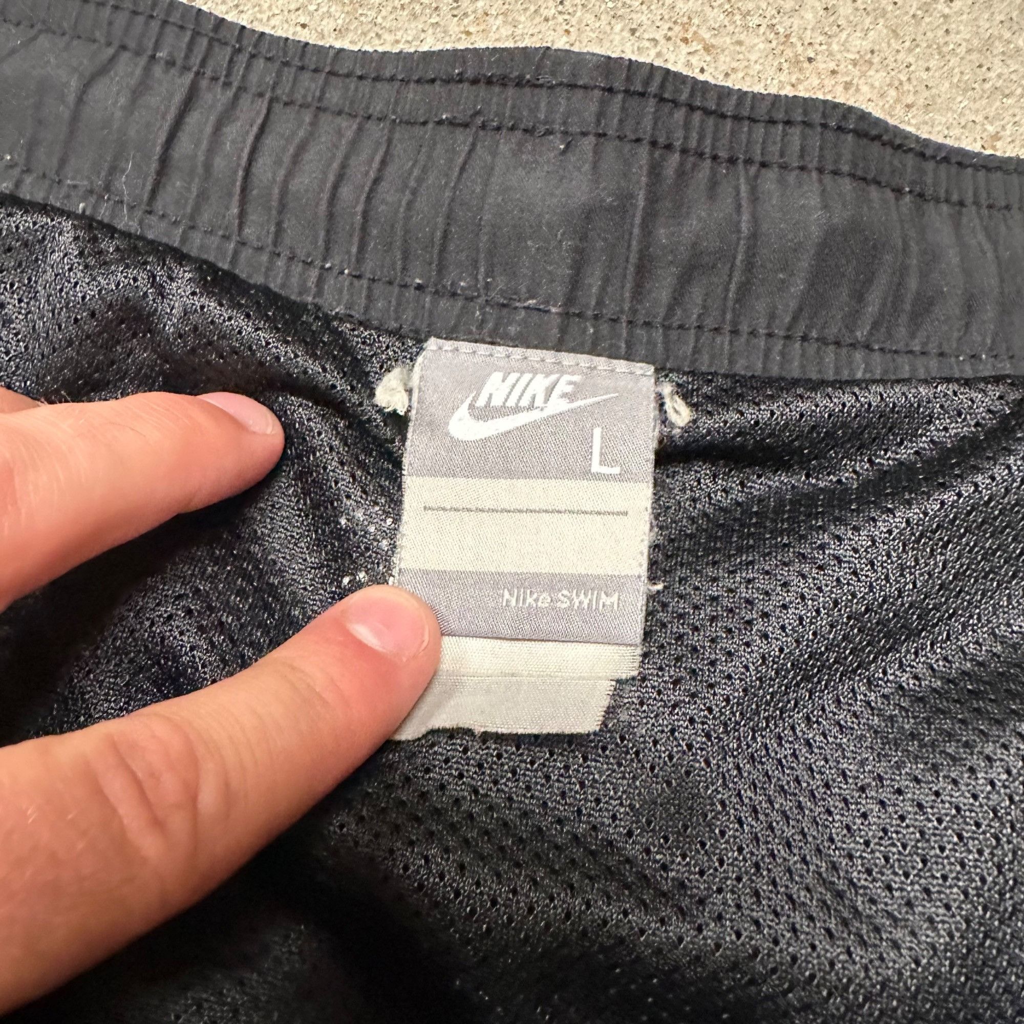 Nike × Vintage Vintage Y2K Nike Board Shorts Swim Trunks Size US 34 / EU 50 - 3 Thumbnail