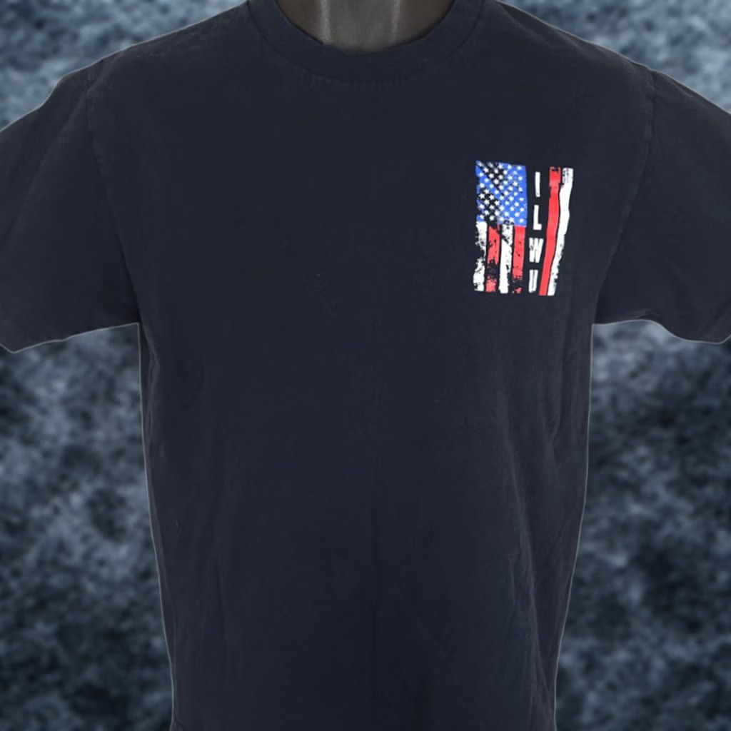 Vintage VINTAGE American Flag T Shirt Mens Size Large Black ILWU Labor Union Size US L / EU 52-54 / 3 - 1 Thumbnail