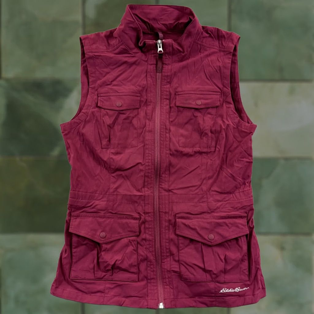 Eddie Bauer Eddie Bauer Travex Vest Womens Medium Plum Travel Outdoor Zip Pockets Vest Size M / US 6-8 / IT 42-44 - 1 Thumbnail