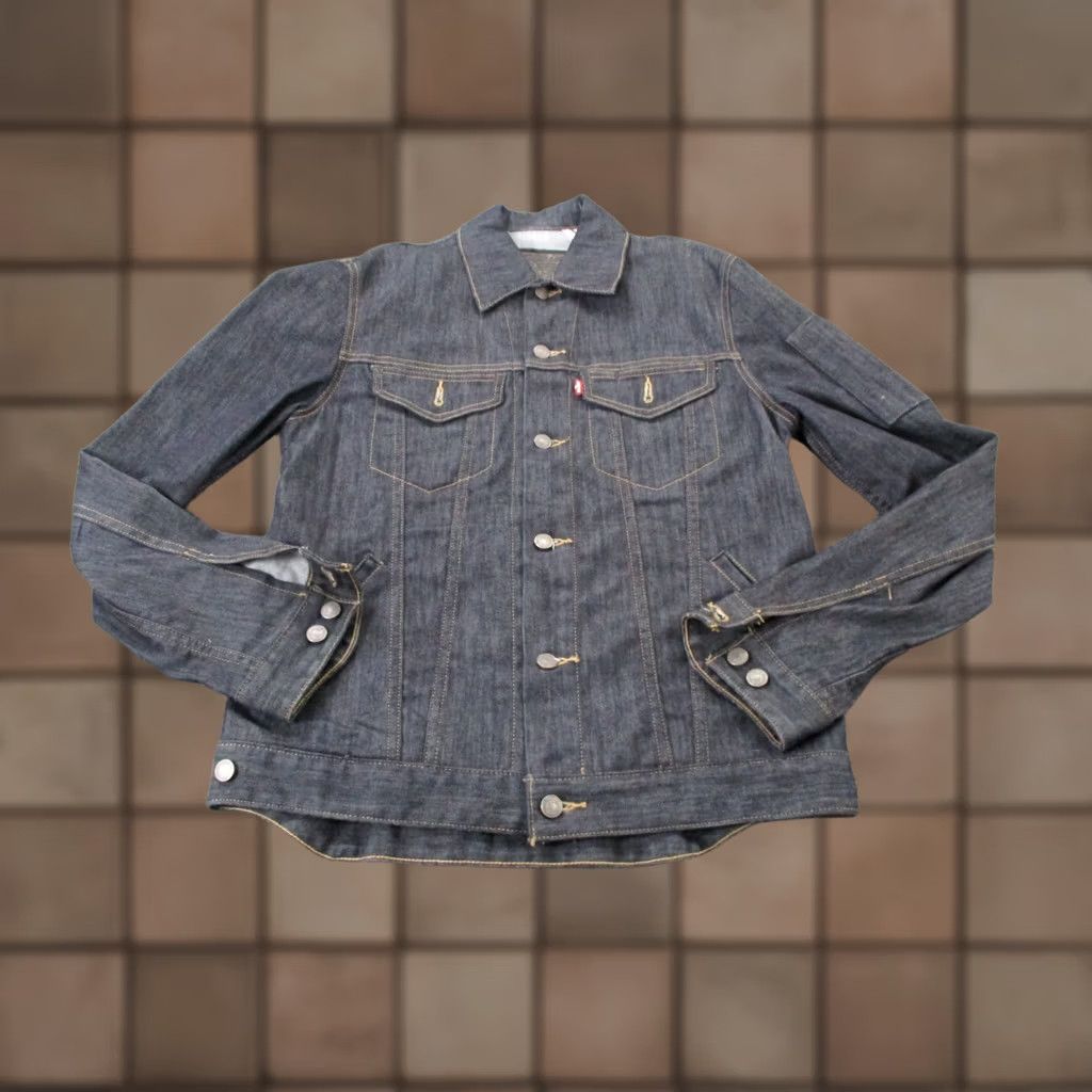 Levi's Levi's Jacket Womens M Blue Denim Trucker Jacket Casual Fall Winter Levi's Womens Jacket M Blue Denim Trucker Pocket Buttons Front Size 32" / US 10 / IT 46 - 1 Thumbnail