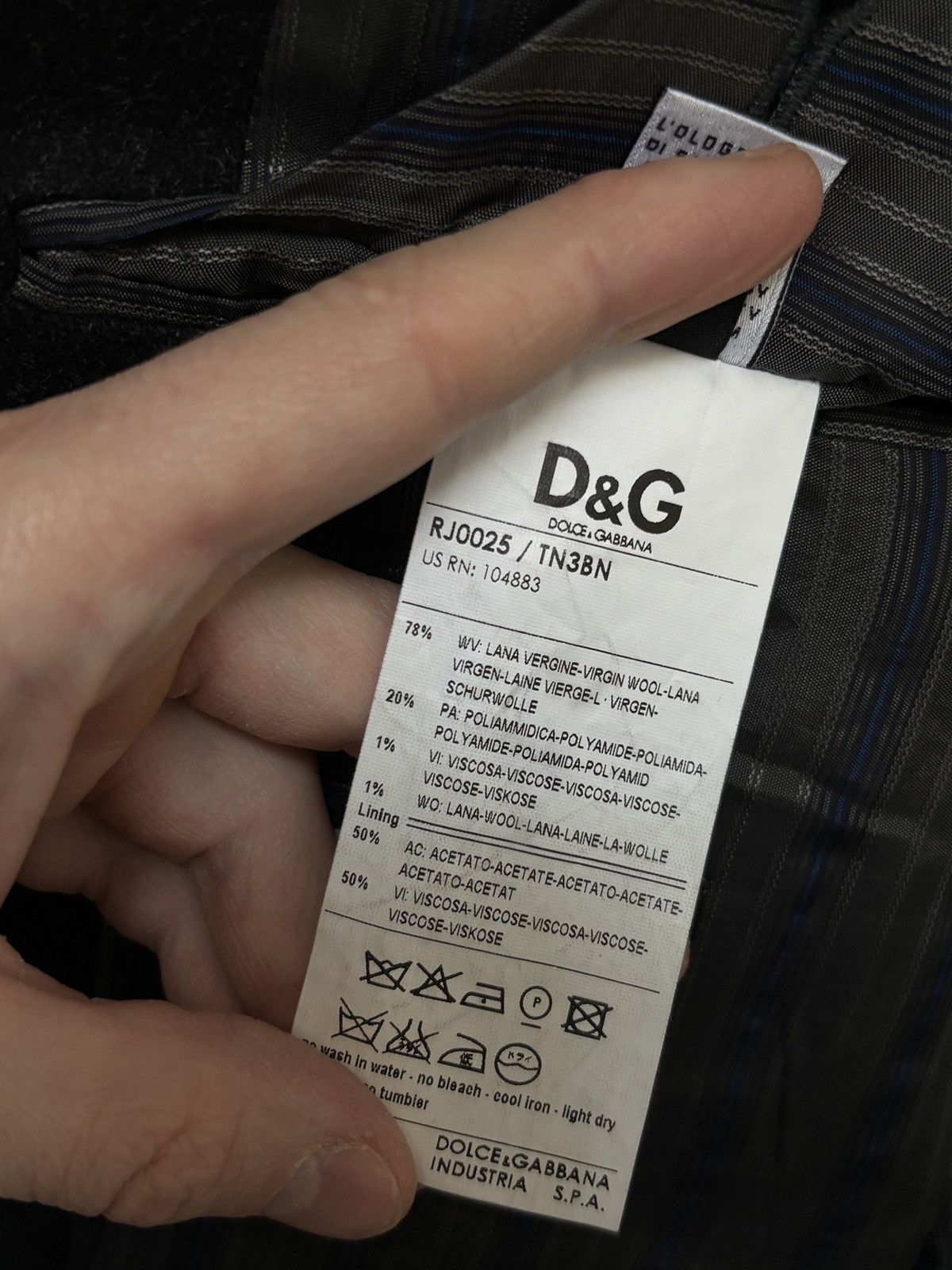 Dolce & Gabbana Dolce & Gabbana Vintage Dark Gray Wool Blazer Jacket Size US L / EU 52-54 / 3 - 13 Thumbnail