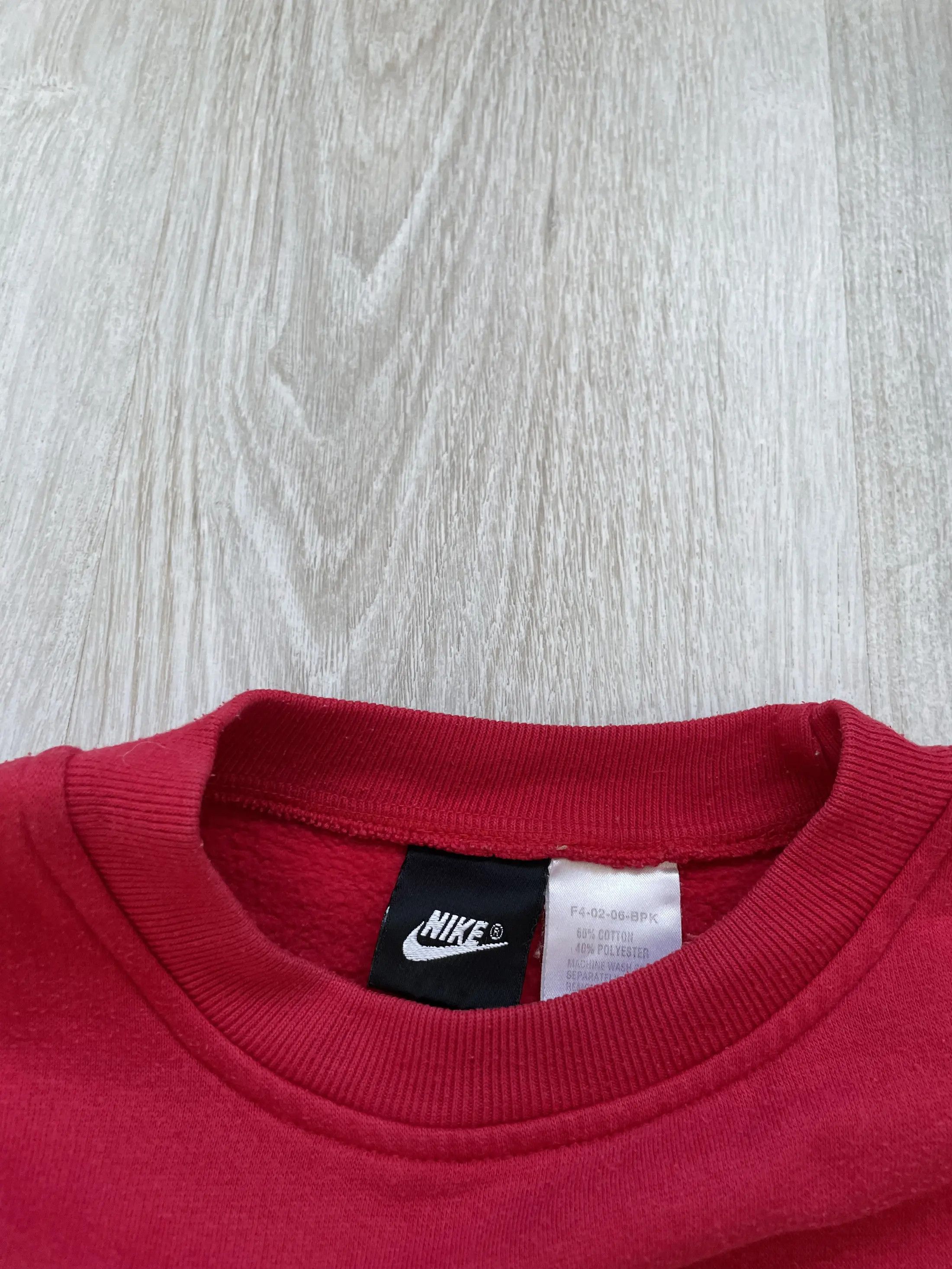 Nike Vintage 90s Nike Center Logo Sweatshirt Size US XS / EU 42 / 0 - 5 Thumbnail