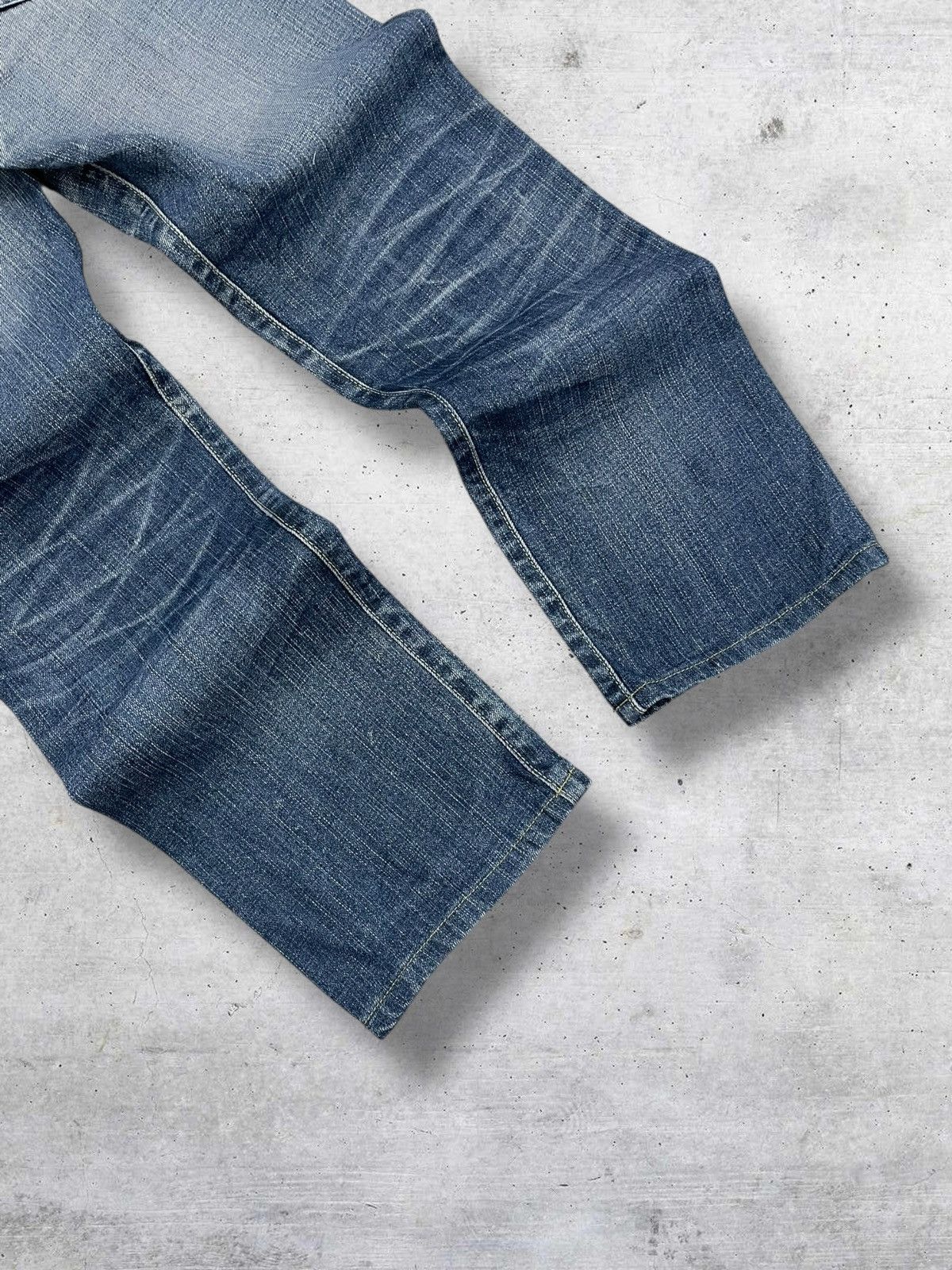 Levi's Vintage Clothing VINTAGE 505 LEVIS USA DESIGNER 90S INDIGO WASHED OLD DENIM Size US 30 / EU 46 - 13 Thumbnail