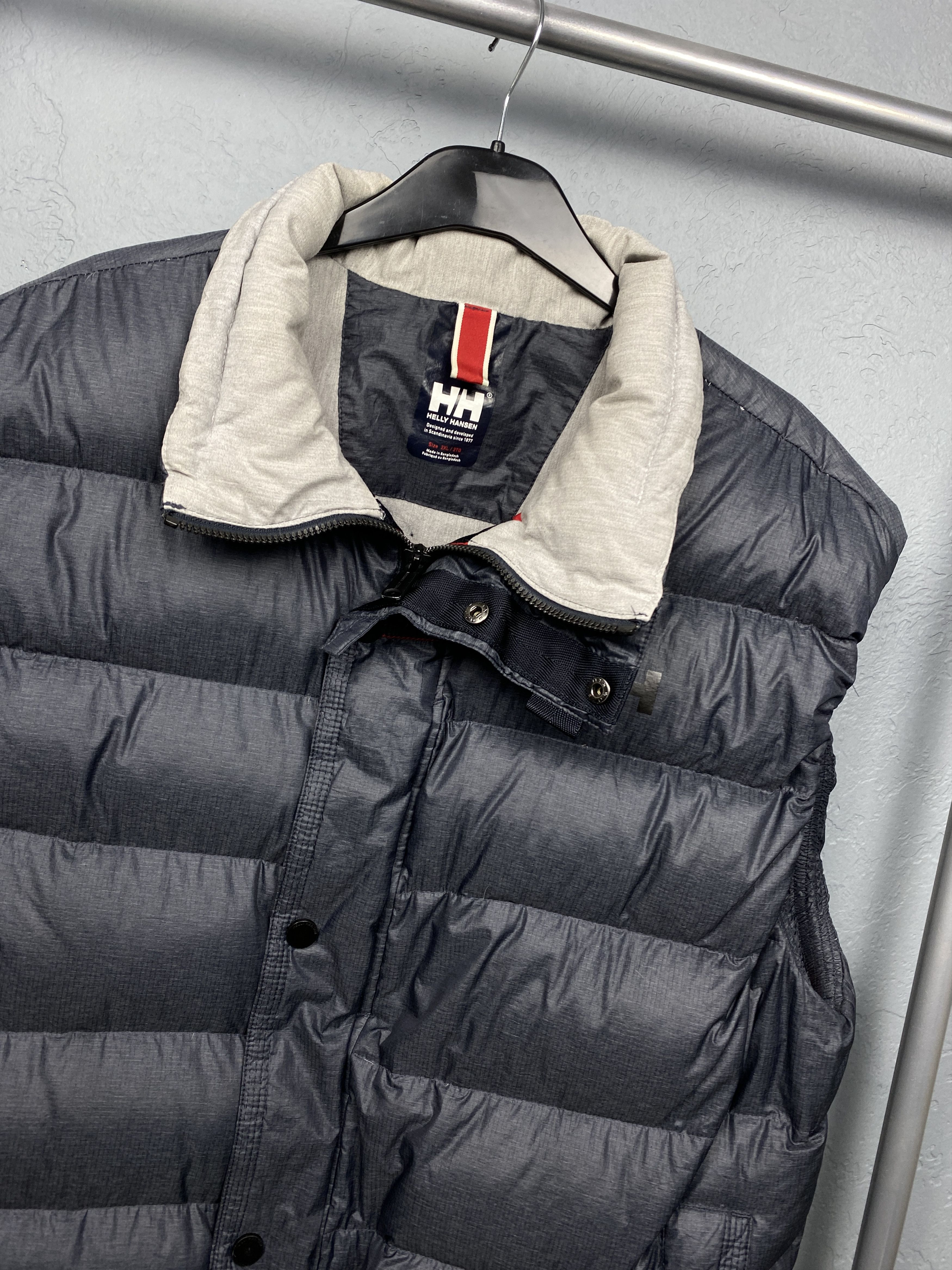 Helly Hansen Helly Hansen Mens Goose Down Puffer Vest Size US XXL / EU 58 / 5 - 2 Thumbnail