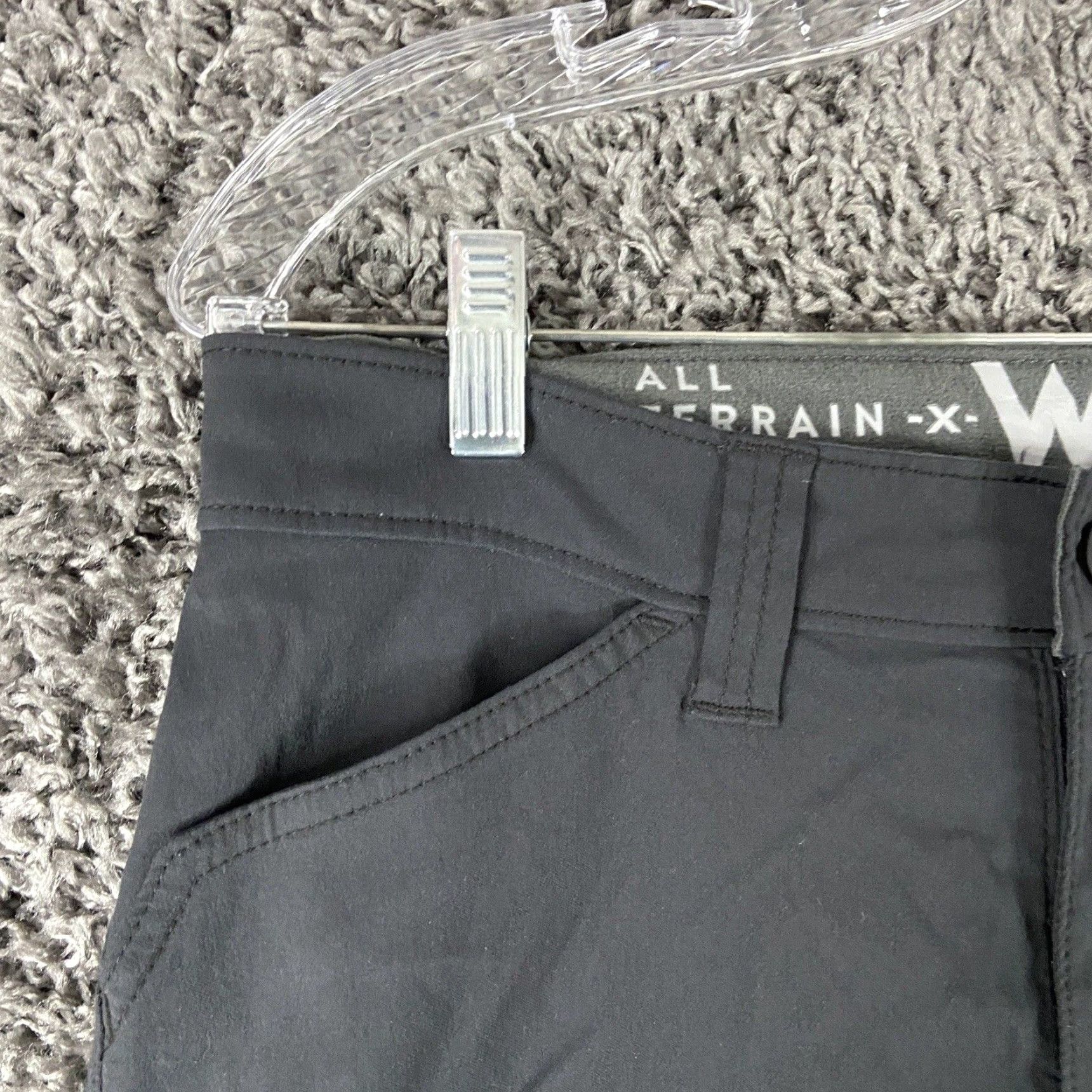 Wrangler Wrangler Outdoor Chino Shorts Adult Men's 30 Gray Size US 30 / EU 46 - 3 Thumbnail