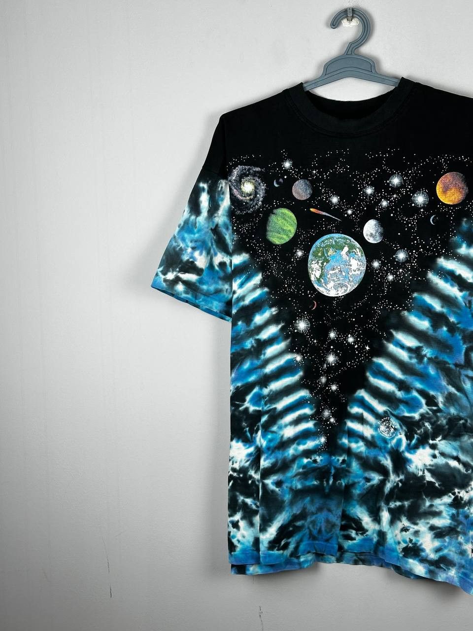 Liquid Blue Vintage Planet Earth AOP Galaxy Printed T Shirt Size US XL / EU 56 / 4 - 2 Thumbnail