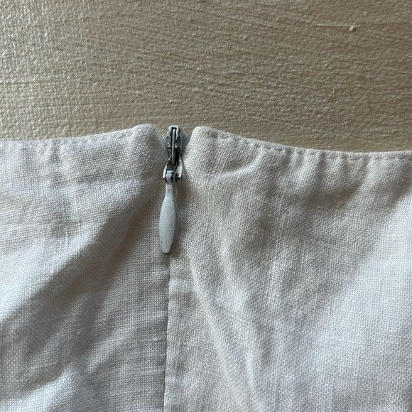 Escada ESCADA EU36/US4 white linen embroidered V-neck lined dress i Size S / US 4 / IT 40 - 8 Thumbnail