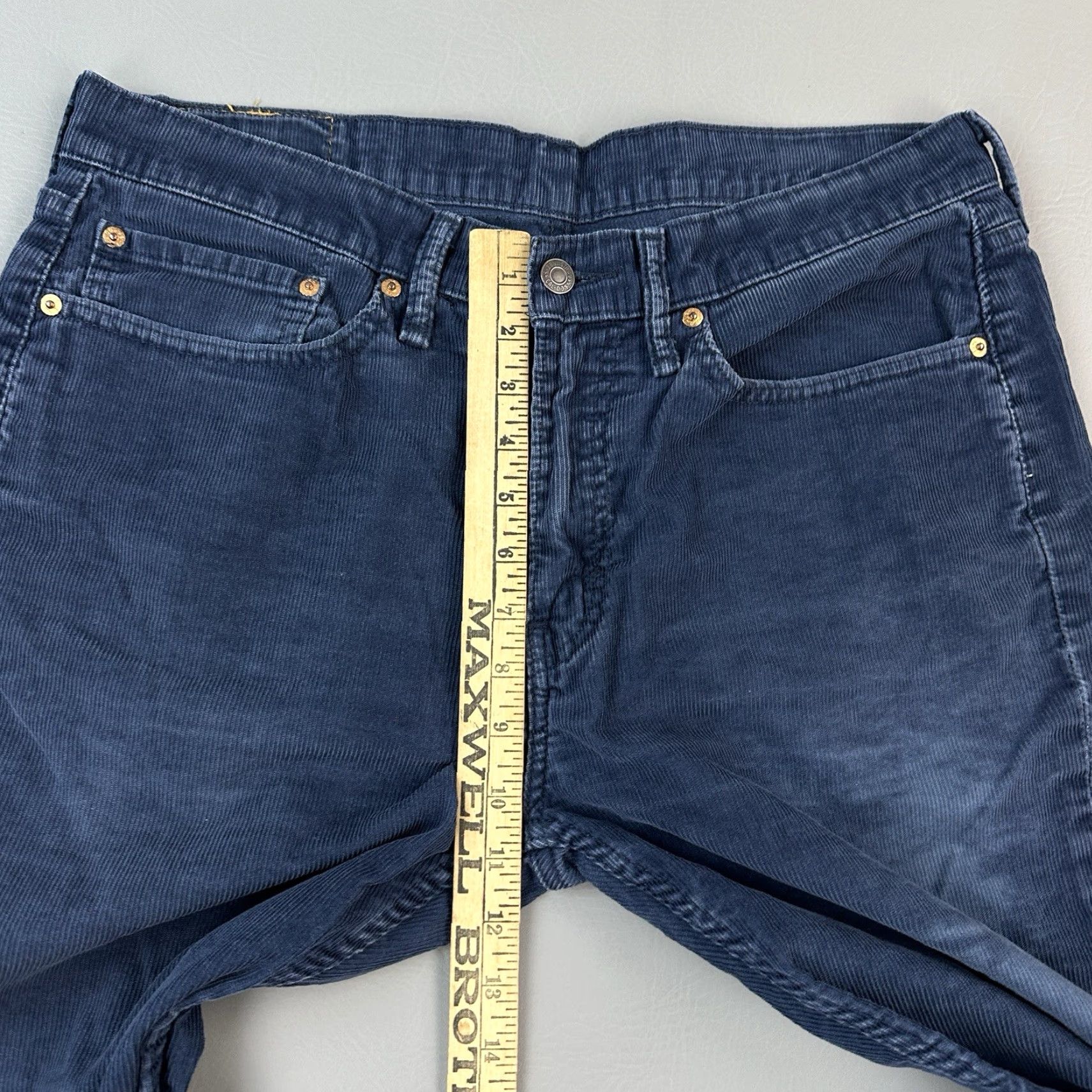 Levi's Levis 514 Pants Mens 34x32 Navy Corduroy Straight Fit Grunge Casual Vintage USA 90s Jeans Mens Regulation Regular Straight Pants Size US 34 / EU 50 - 6 Thumbnail