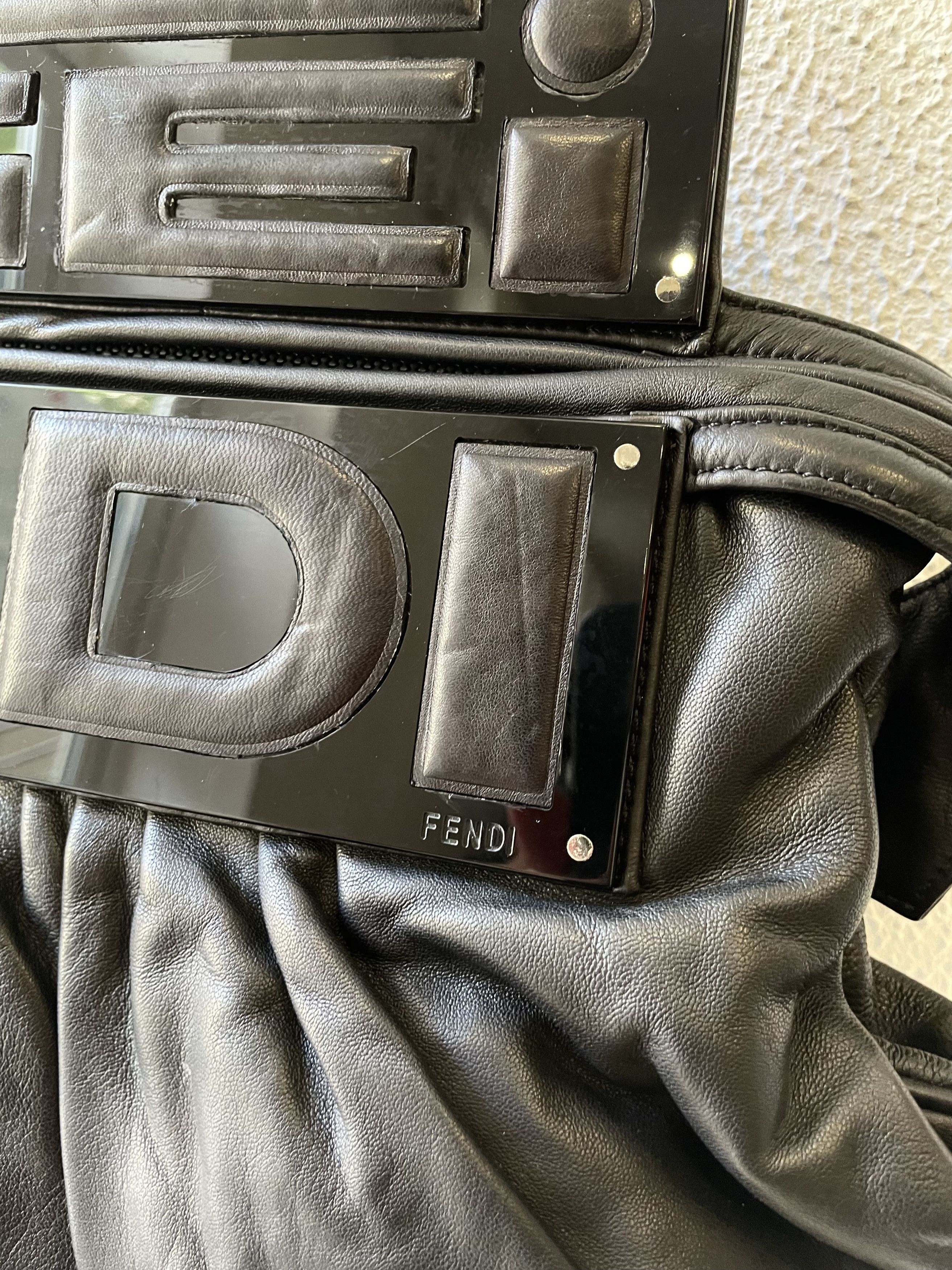 Fendi Rare 🔥 Fendi Black Leather Shoulder Bag Convertible Clutch Size ONE SIZE - 4 Thumbnail