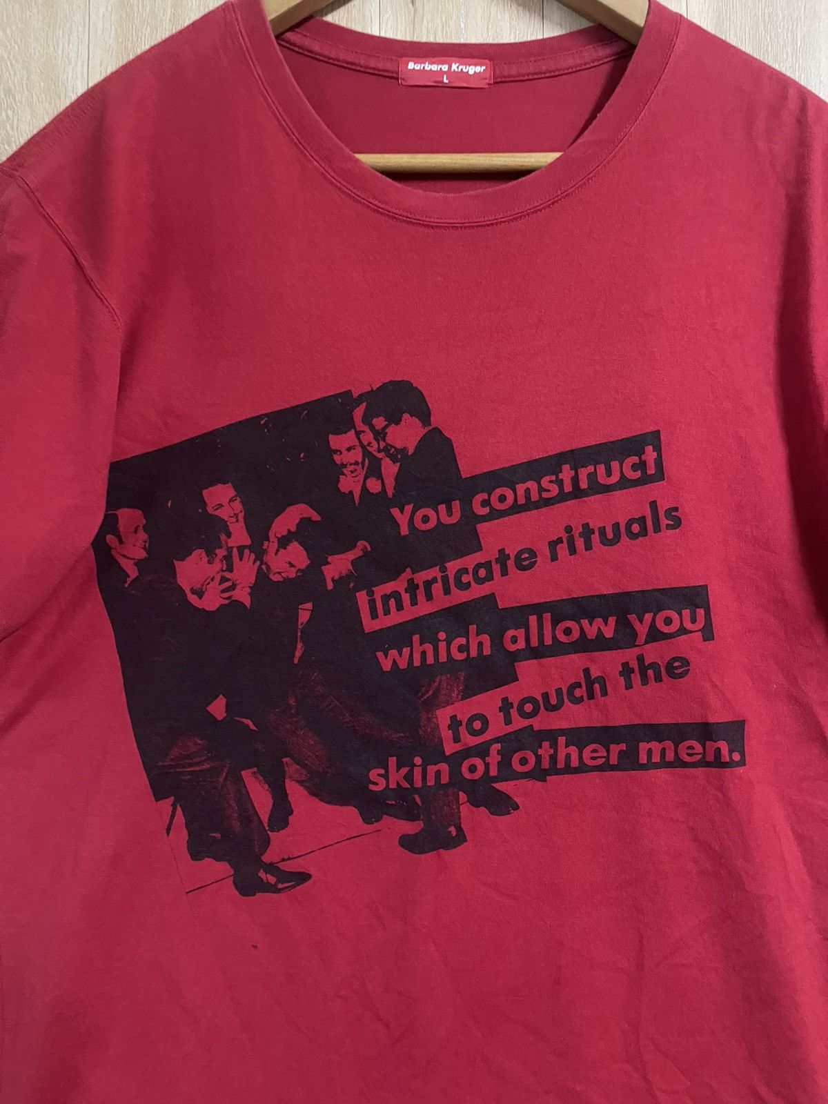 Barbara Kruger × Japanese Brand × Vintage Vintage Barbara Kruger T shirt L Art Gangster Movie Killer Size US L / EU 52-54 / 3 - 2 Thumbnail