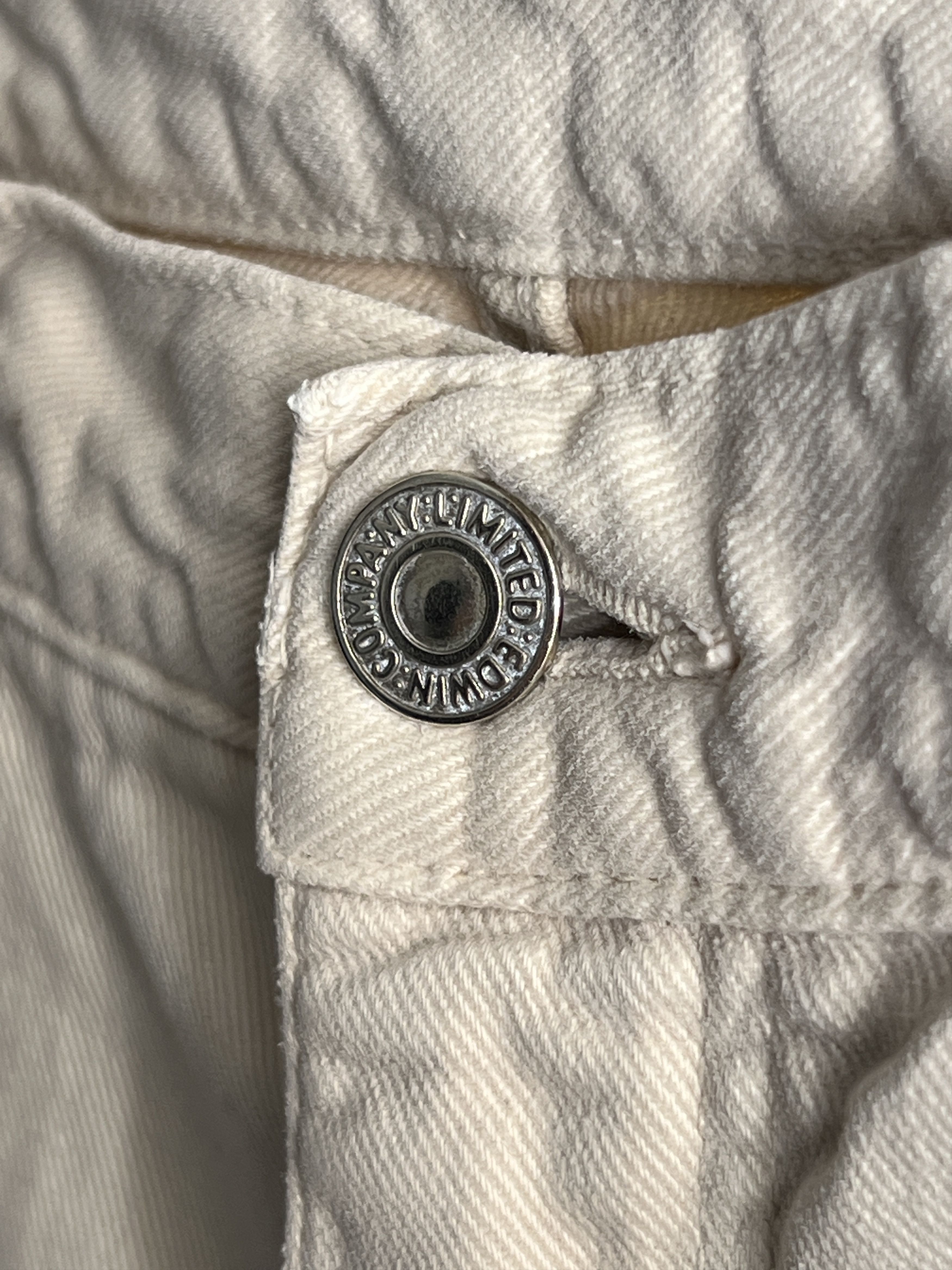 Edwin × Japanese Brand × Vintage Edwin Japanese Vintage Beige Jeans 30 x 34 Newton Work Size US 31 - 9 Thumbnail