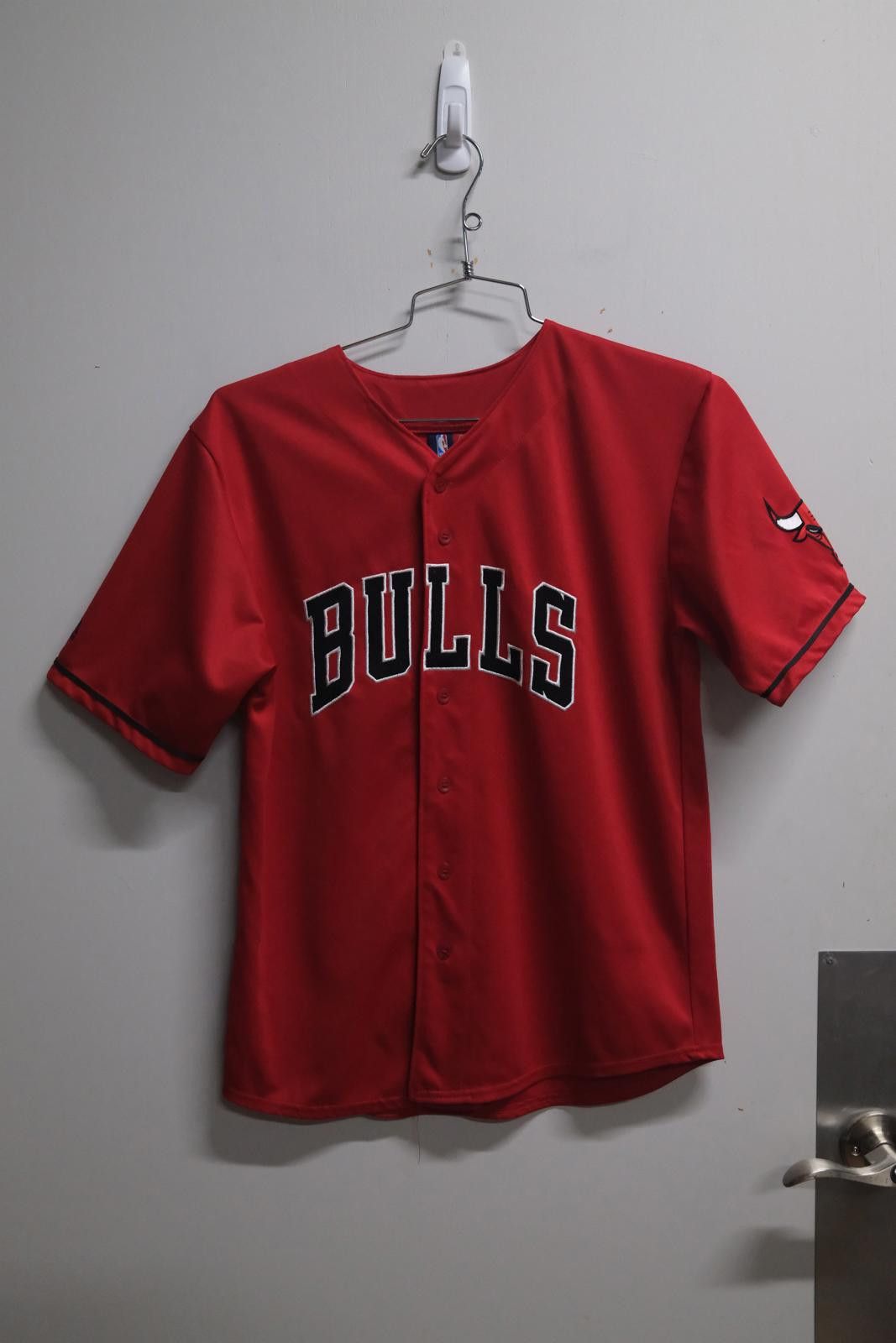 Majestic Majestics Chicago Bulls Rose #1 Baseball Jersey Size US S / EU 44-46 / 1 - 1 Thumbnail