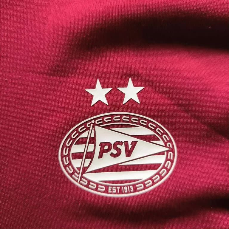 Umbro PSV Eindhoven Umbro top size S Size US S / EU 44-46 / 1 - 3 Thumbnail