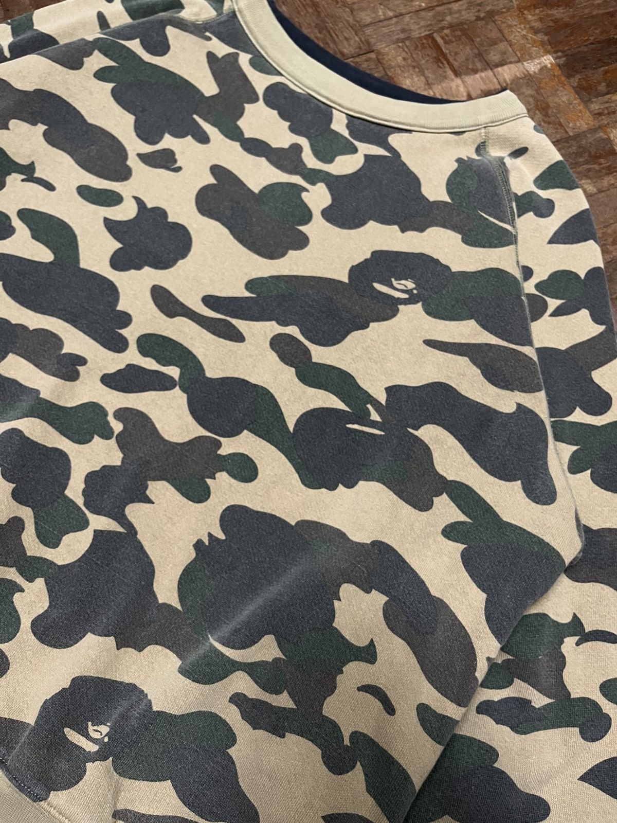 Bape OG Bape Camo Reversible Crewneck Sweatshirt Size US S / EU 44-46 / 1 - 6 Thumbnail