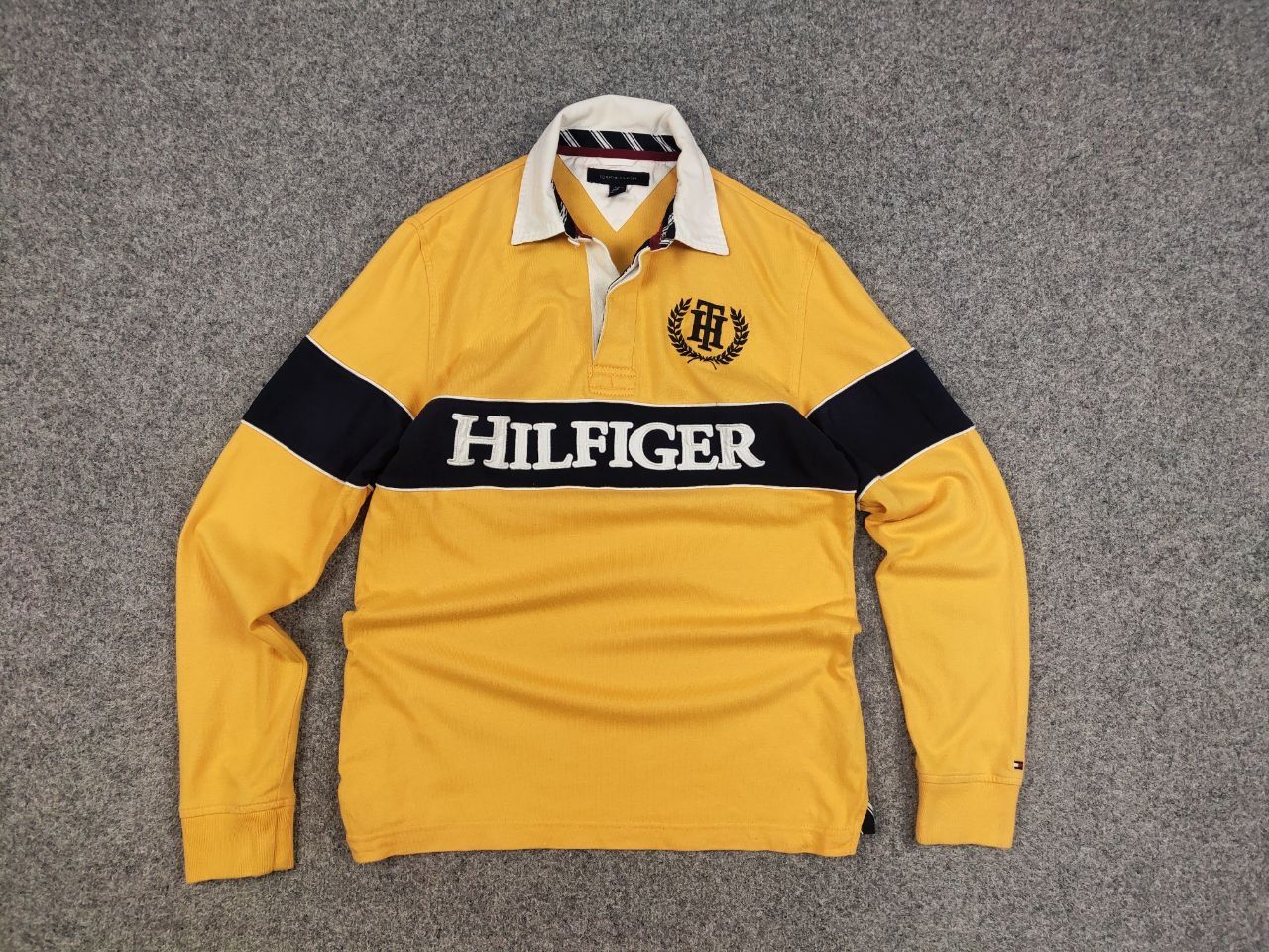 Tommy Hilfiger Vintage Tommy Hilfiger embroidered Yellow Rugby Long Sleeve Size US S / EU 44-46 / 1 - 14 Thumbnail