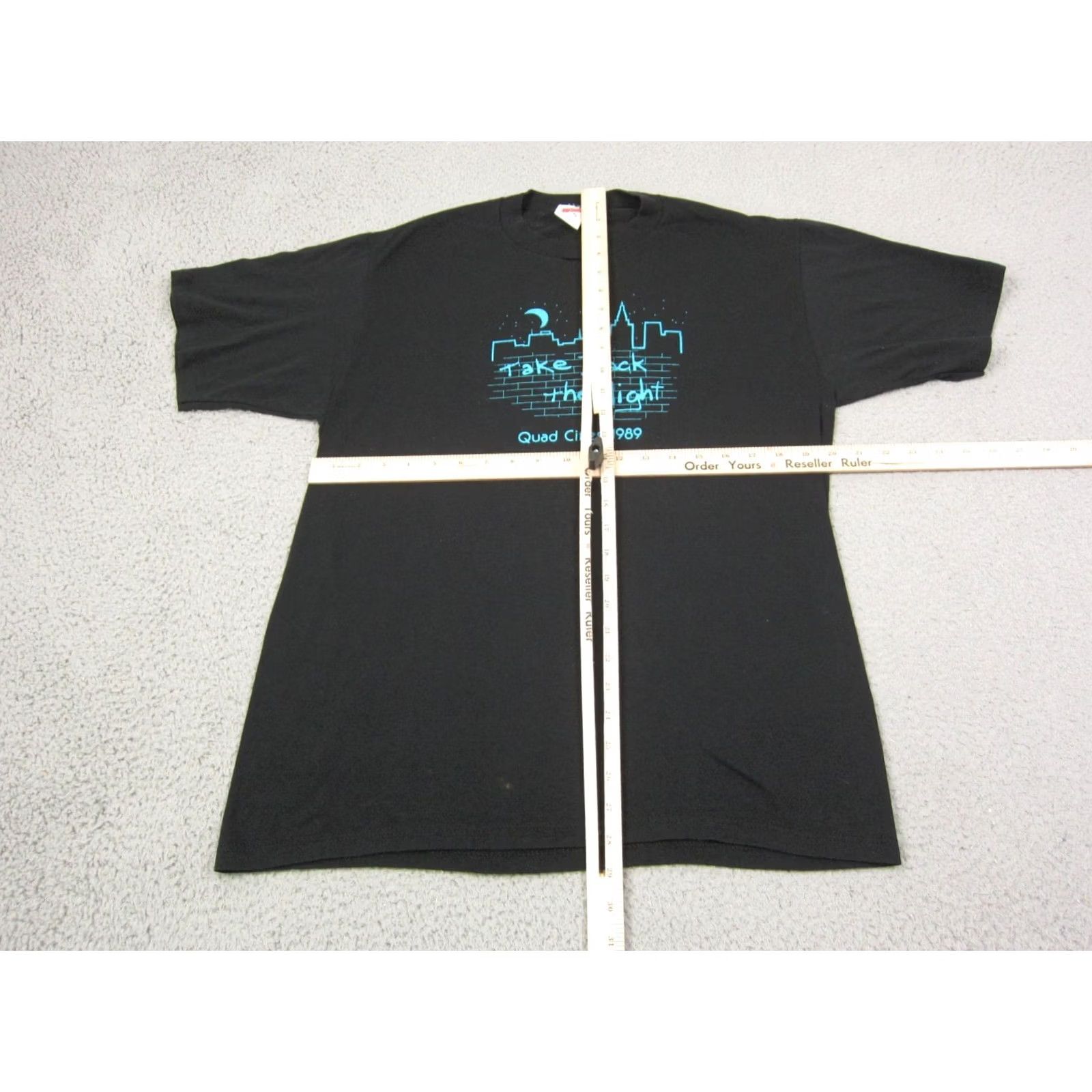 Jerzees VINTAGE Jerzees Quad Cities Shirt Mens XL Black 90s USA T-Shirt Short Sleeve Crew Neck Vintage Shirt Mens XL Black USA 80s Size US XL / EU 56 / 4 - 6 Thumbnail
