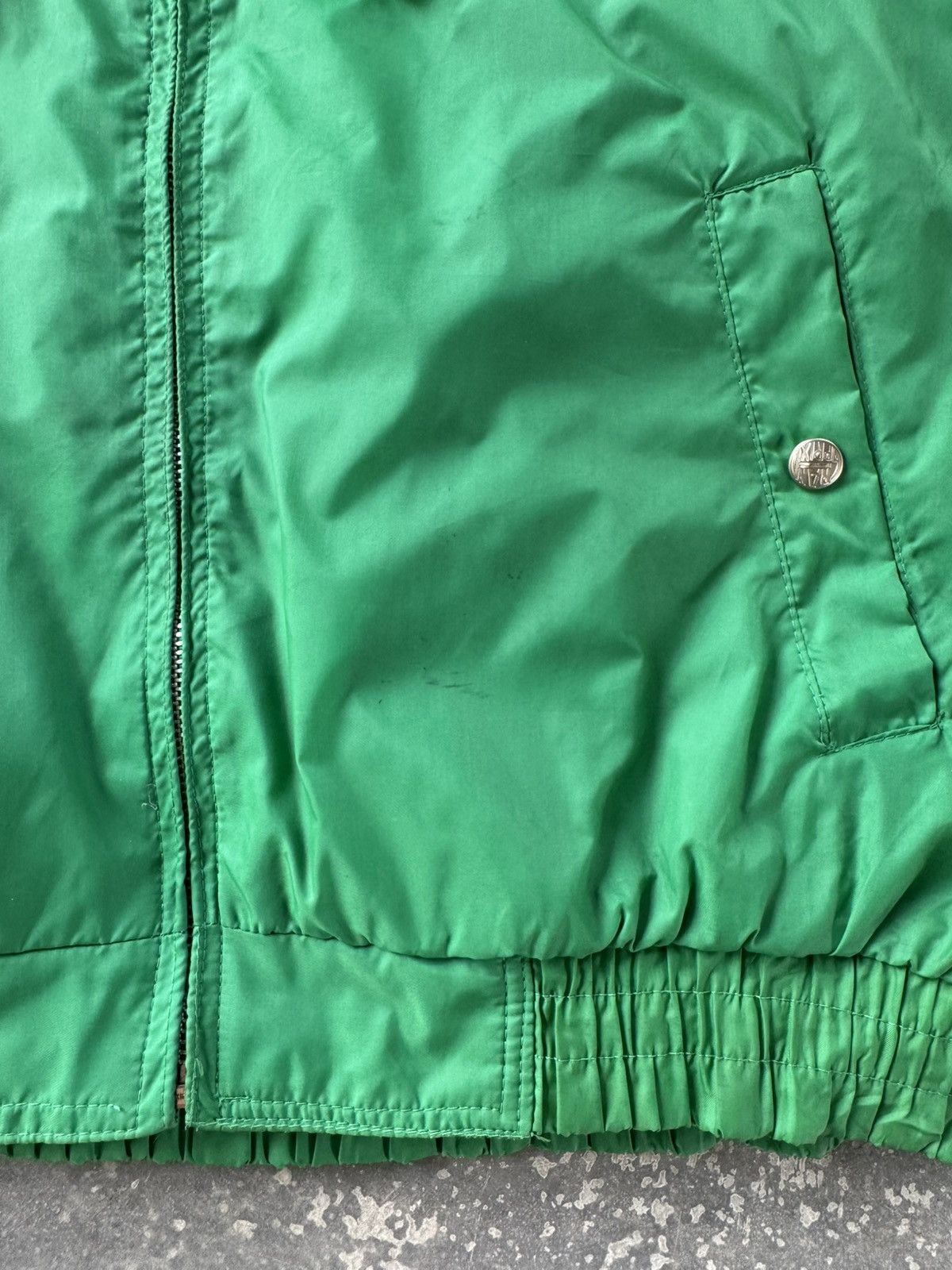 Formula 1 × Vintage Vintage Formula 1 Racing Team Windbreaker Jacket Size US M / EU 48-50 / 2 - 5 Thumbnail