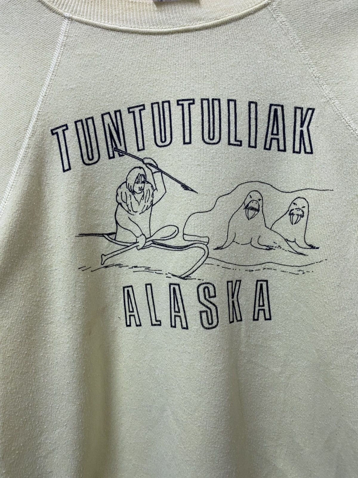 Hanes Tuntutuliak Alaska Sweatshirt Crewneck Size US S / EU 44-46 / 1 - 3 Thumbnail