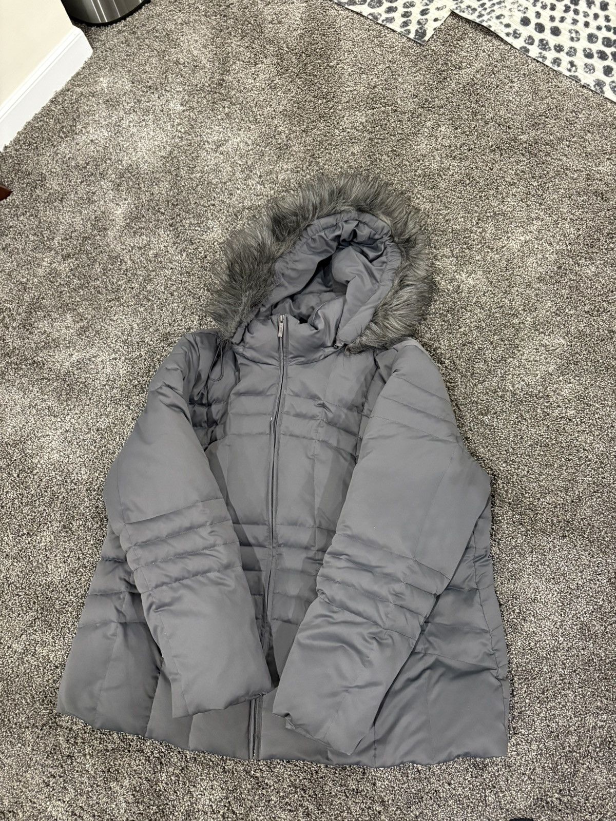 Calvin Klein Puffer fur coat Size US L / EU 52-54 / 3 - 4 Thumbnail