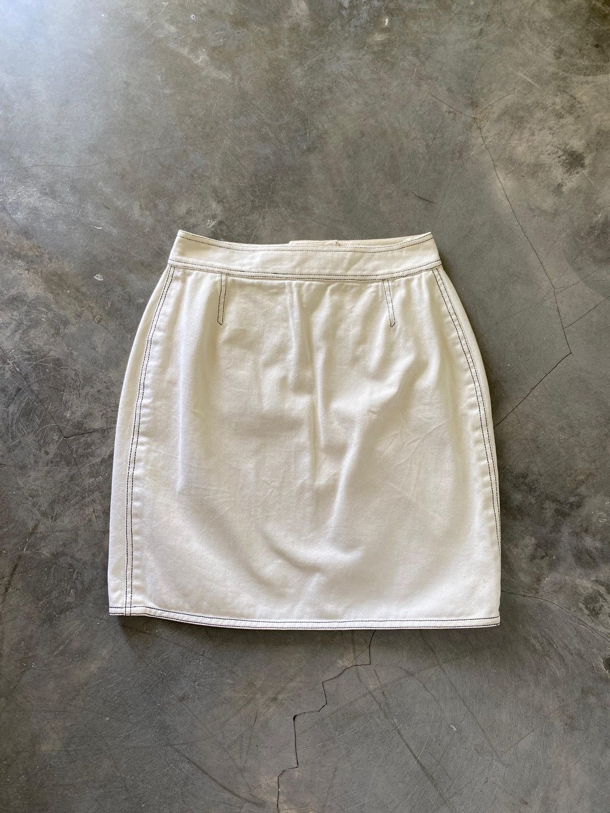 Chanel Vintage Chanel Skirt Size US 34 / EU 50 - 2 Thumbnail