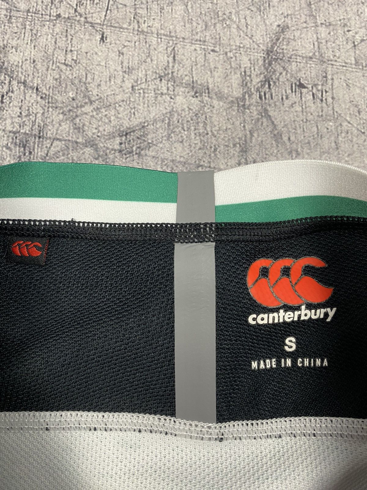 Canterbury of New Zealand Canterbury Ireland Rugby Union Jersey Size US S / EU 44-46 / 1 - 11 Thumbnail