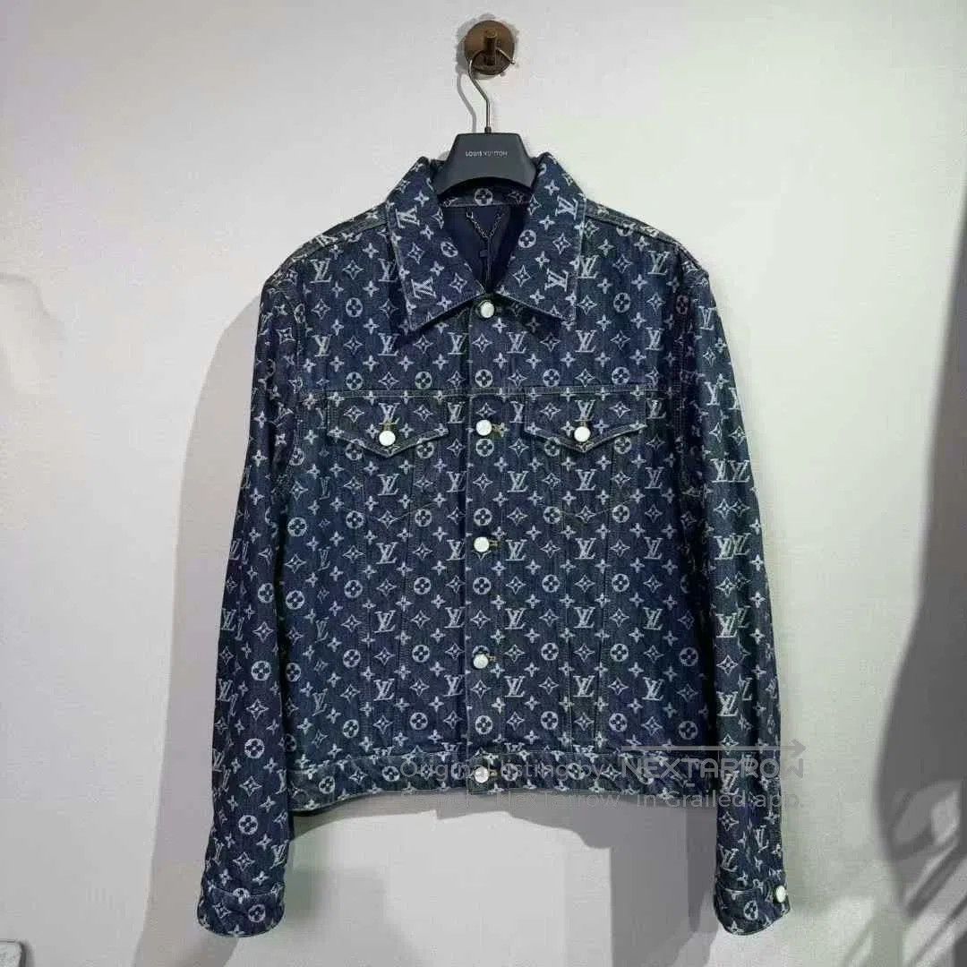 Louis Vuitton louis vuitton timberland denim jacket. Size US L / EU 52-54 / 3 - 1 Thumbnail