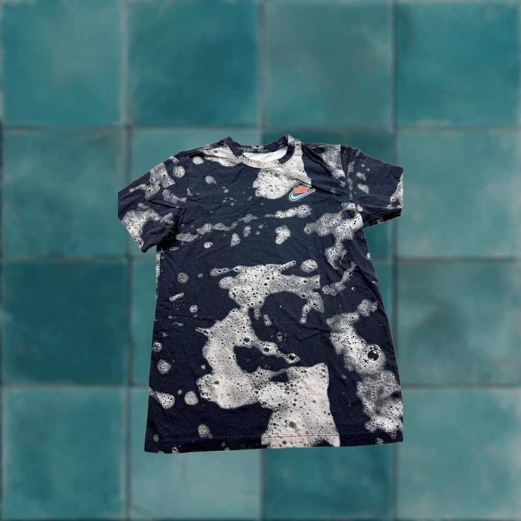 Nike Nike Shirt Mens Small Black Gray Bleach Wash Bubble Allover Print Graphic Tee Size US S / EU 44-46 / 1 - 1 Thumbnail