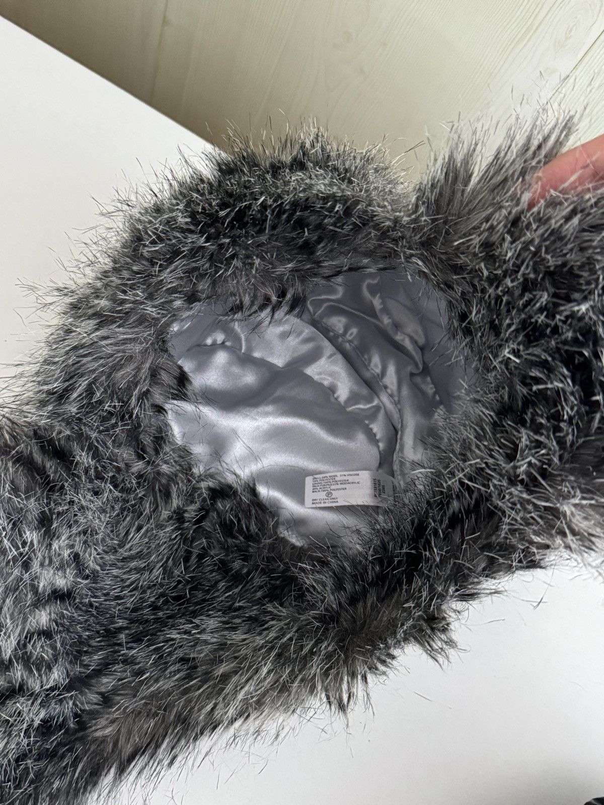 Japanese Brand Vintage Y2K fuzzy fur ushanka hat punk Japanese mohair Size ONE SIZE - 7 Thumbnail