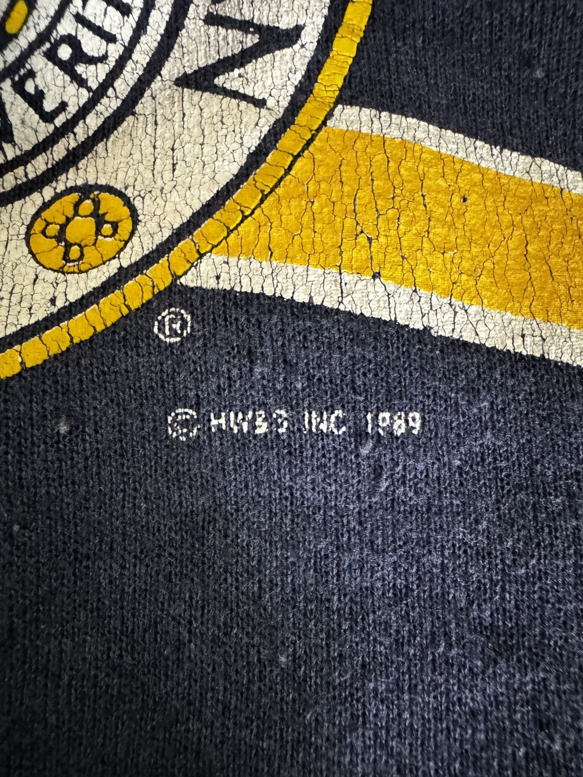 Vintage Vintage The University Of Michigan 1989 Crewneck Sweatshirt Size US L / EU 52-54 / 3 - 3 Thumbnail