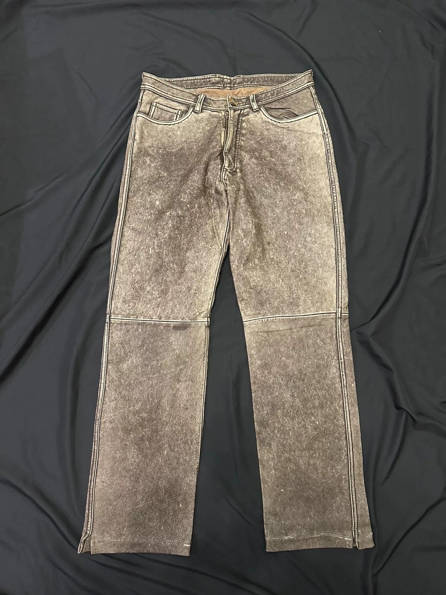 Vintage vintage japanese leather pants with unique finish Size US 34 / EU 50 - 1 Thumbnail