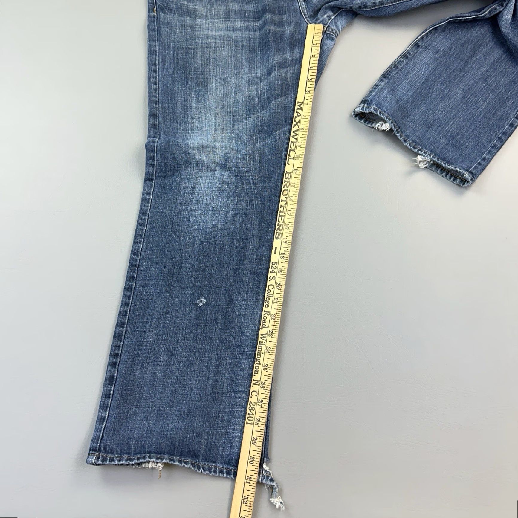 American Eagle Outfitters American Eagle Jeans Mens 38x32 Dark Wash Bootcut Distressed 5-Pocket Denim Cotton Blue Jeans Mens Regular Bootcut USA | 40x31 Size US 38 / EU 54 - 2 Thumbnail