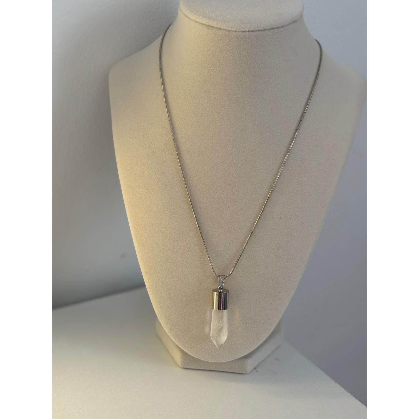Other Clear Quartz Crystal Necklace Silver Pendant Size ONE SIZE - 1 Thumbnail