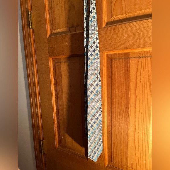 Kenneth Cole Kenneth Cole Reaction multicolor Cube design tie 100% silk Size ONE SIZE - 1 Thumbnail