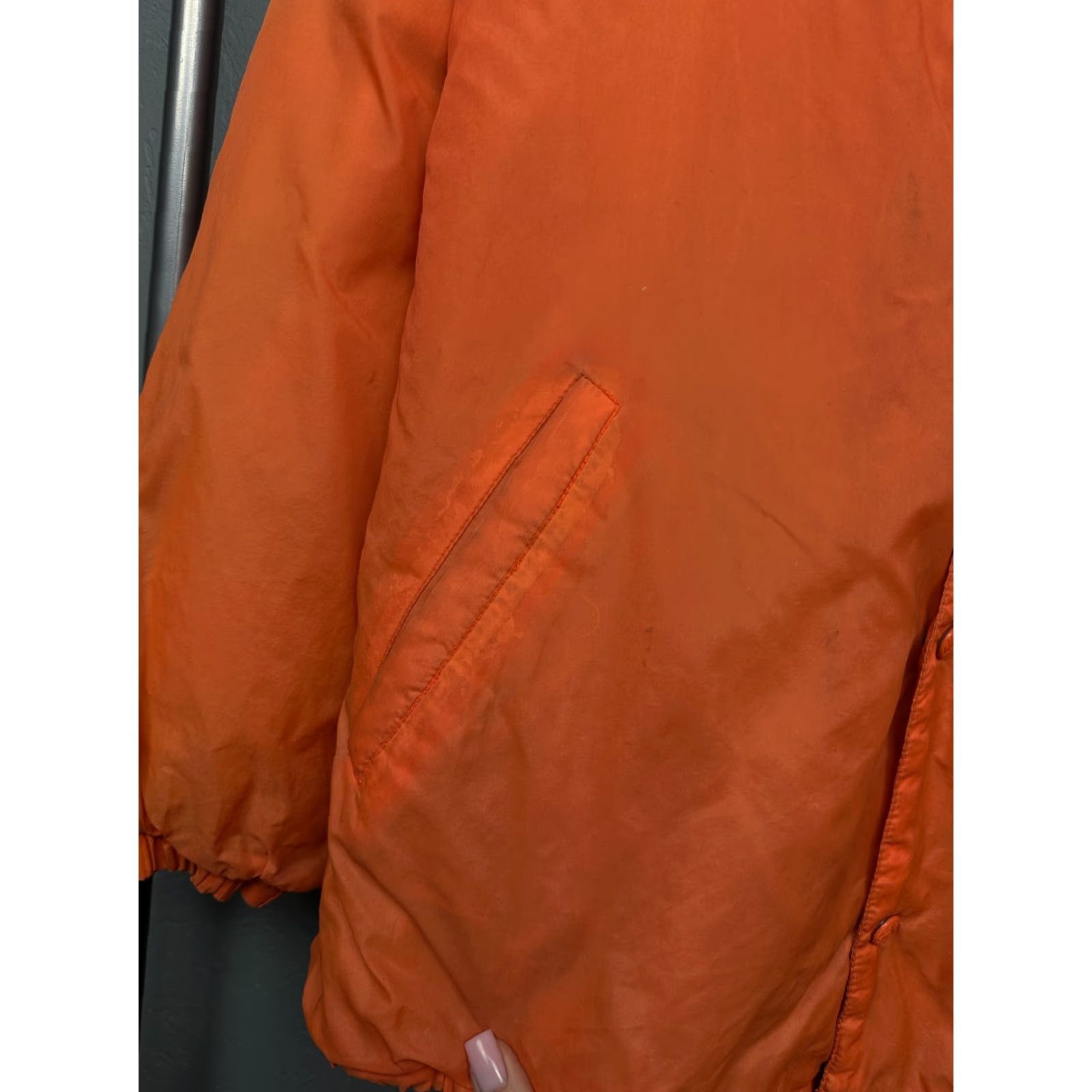 Diesel Diesel 90s Vintage Mens Jacket L Windbreaker 90s Orange - 69 cm Sleeve Length - Regular Fit - Black? Actually orange. Size US L / EU 52-54 / 3 - 7 Thumbnail