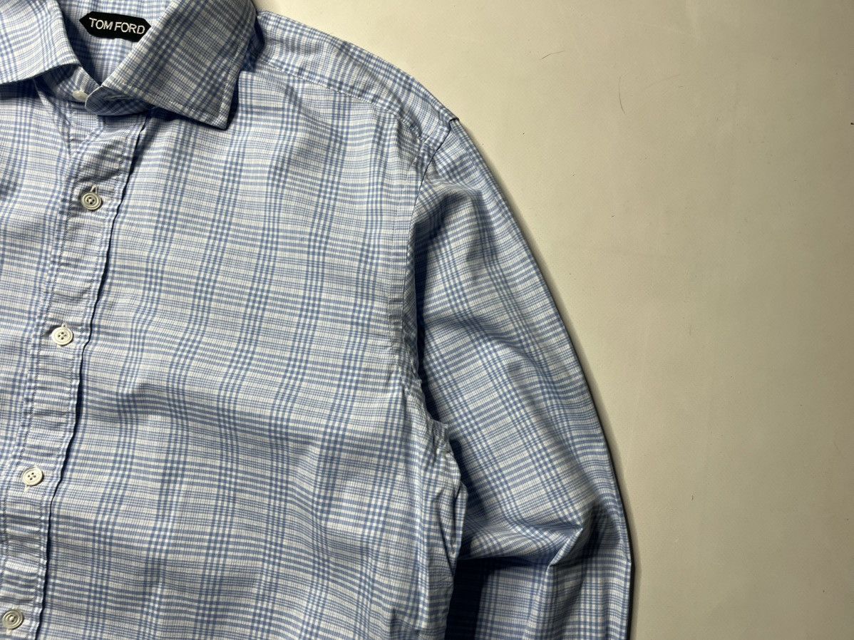 Tom Ford Tom Ford Blue shirts button up Size US L / EU 52-54 / 3 - 6 Thumbnail
