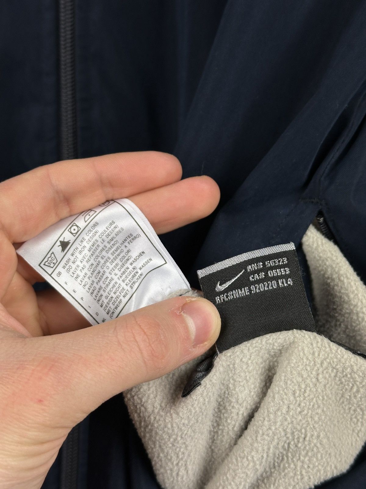Nike × Vintage Vintage Y2K Nike Therma-Fit Reversible Nylon/Fleece Jacket Size US M / EU 48-50 / 2 - 8 Thumbnail