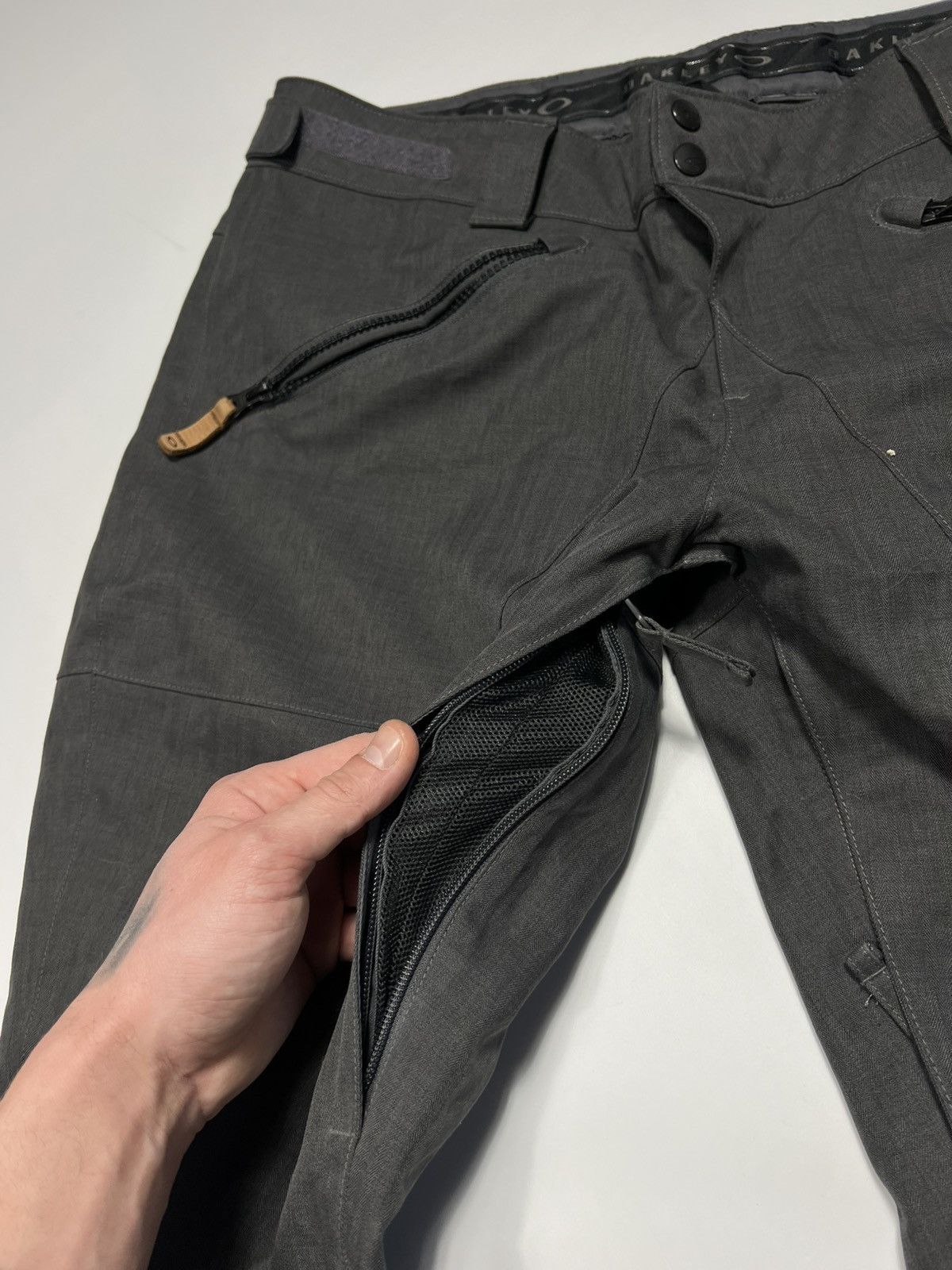 Oakley Vintage Oakley 90s Gore-Tex Ski Pants Size US 32 / EU 48 - 13 Thumbnail