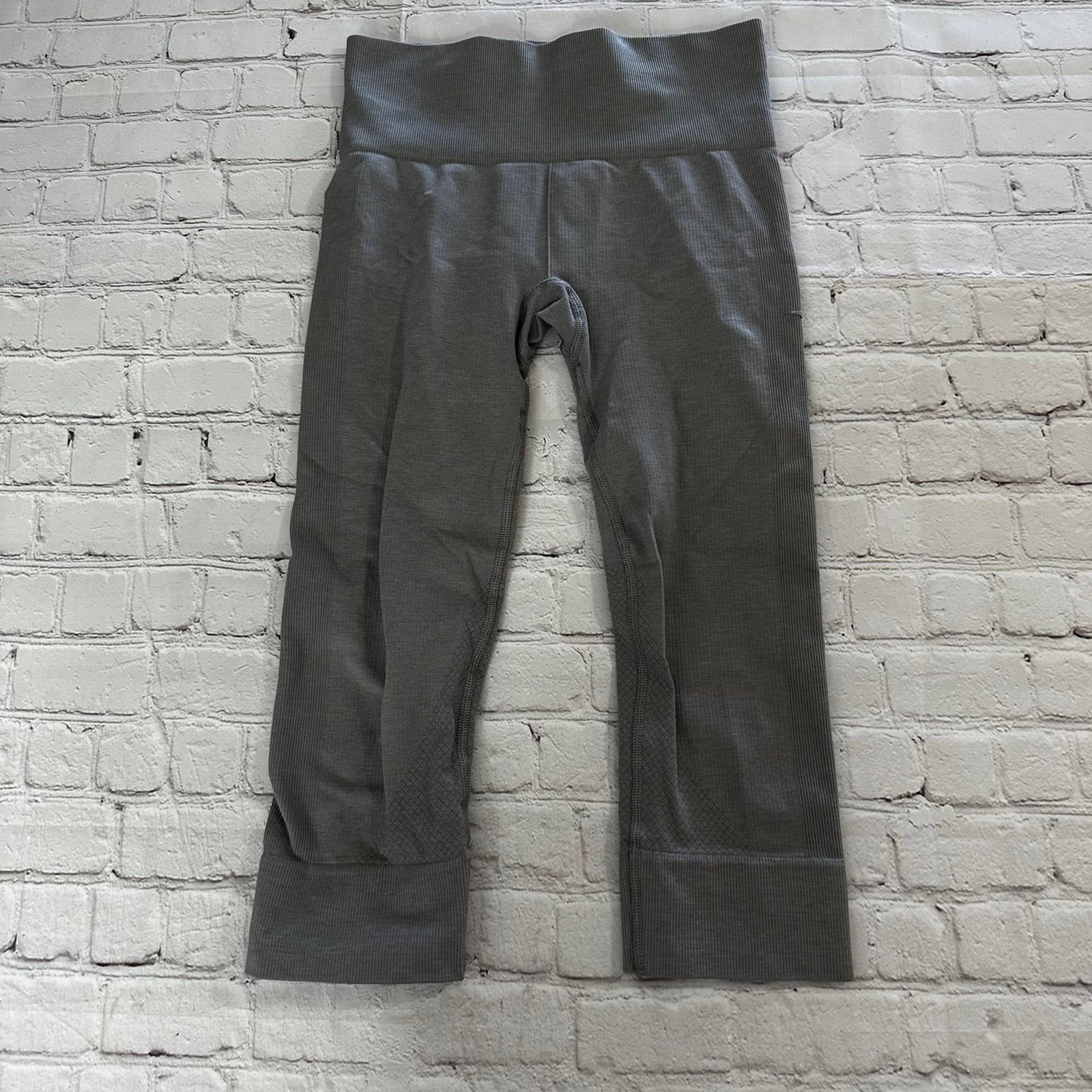 Lululemon lululemon leggings size 4 Size 27" / US 4 / IT 40 - 1 Thumbnail