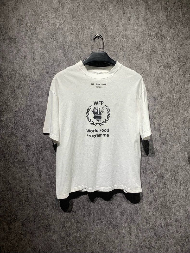 Balenciaga Balenciaga Supports World Food Programme T-shirt- DMC Size US S / EU 44-46 / 1 - 1 Thumbnail