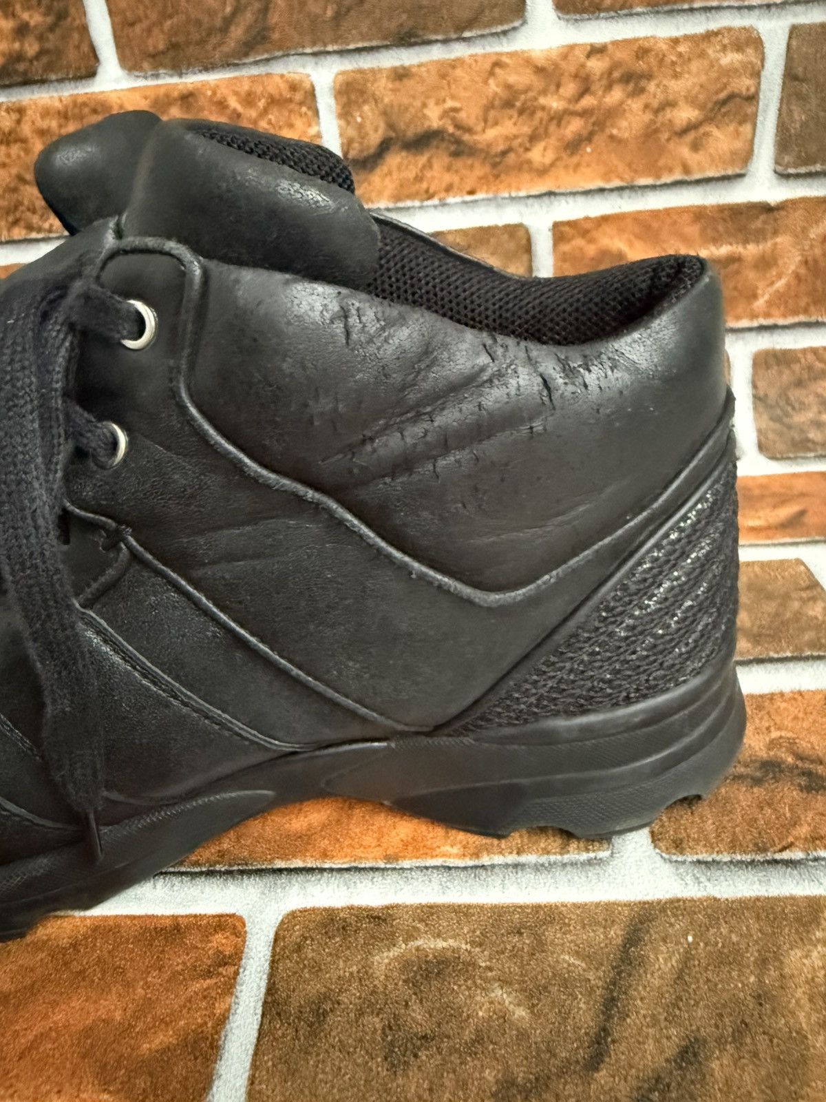 Chanel 🔥♠️Cc trainers Size US 9 / EU 42 - 16 Thumbnail