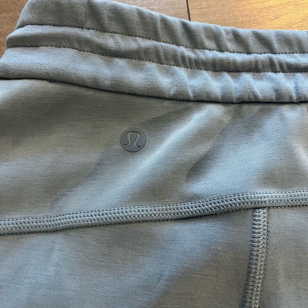 Lululemon Lululemon Light Blue Soft Stream Cropped Wide Leg Pants Wome Size 36" / US 14 / IT 50 - 5 Thumbnail