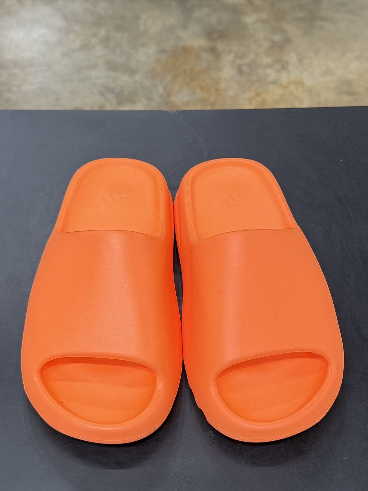 Adidas Adidas Yeezy Slide Enflame Oranges Size 5 (2021) Size US 5 / EU 37 - 2 Thumbnail