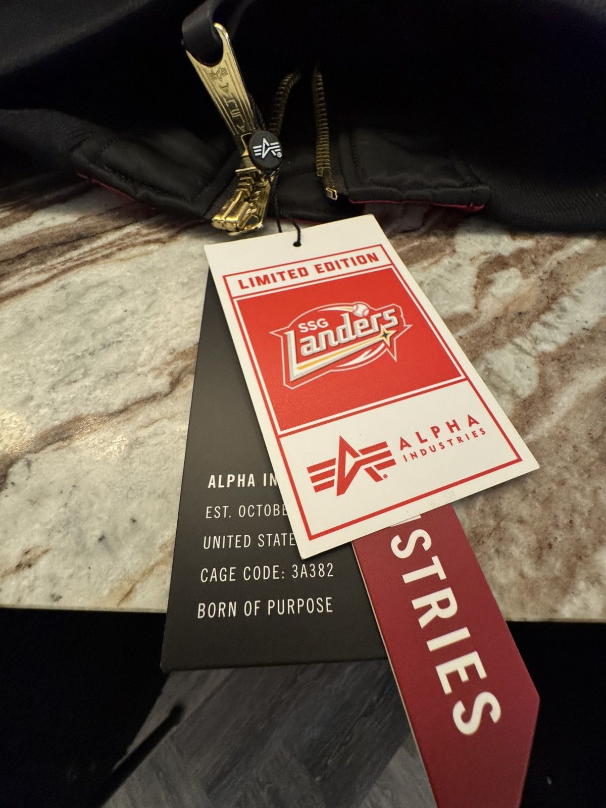 Alpha Industries Alpha Industries SSG Landers Bomber LIMITED EDITION Size US L / EU 52-54 / 3 - 5 Thumbnail