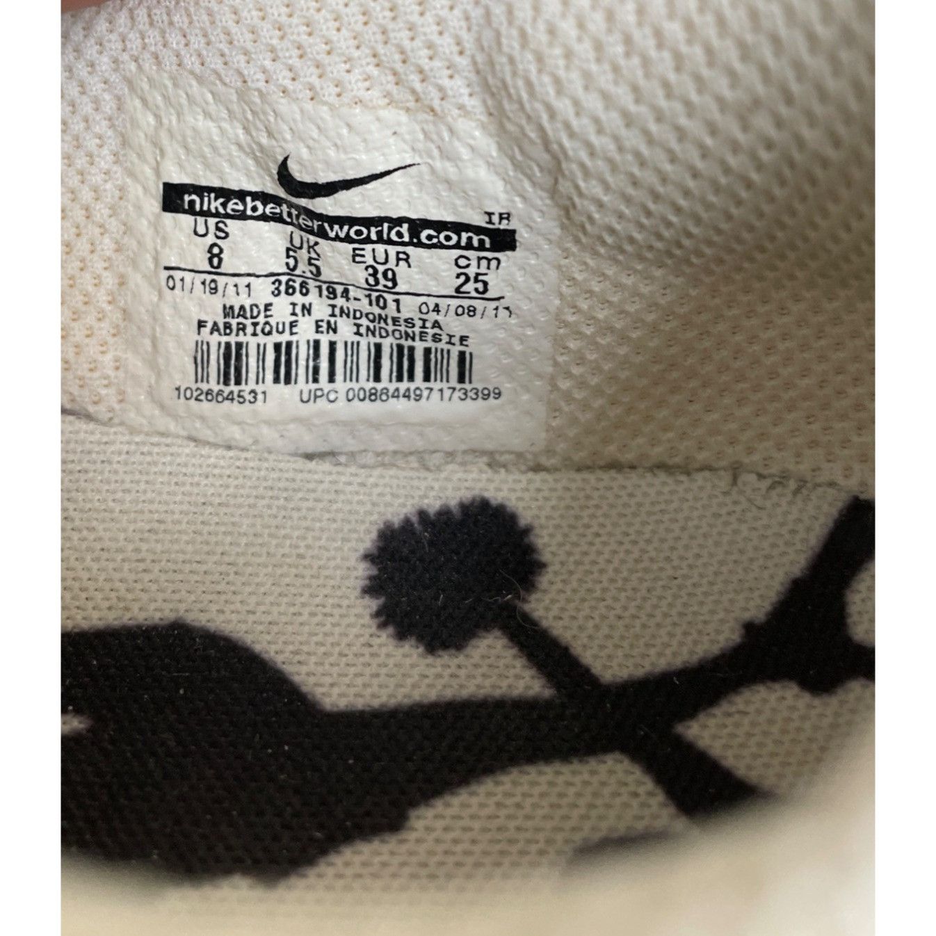 Nike Nike Women's White/Beige Sneakers/Cheer Shoes Size 8 SKU 548 Size US 8 / IT 38 - 6 Thumbnail